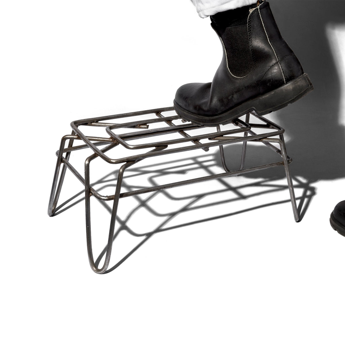 [PUEBCO] WIRE STEP STOOL