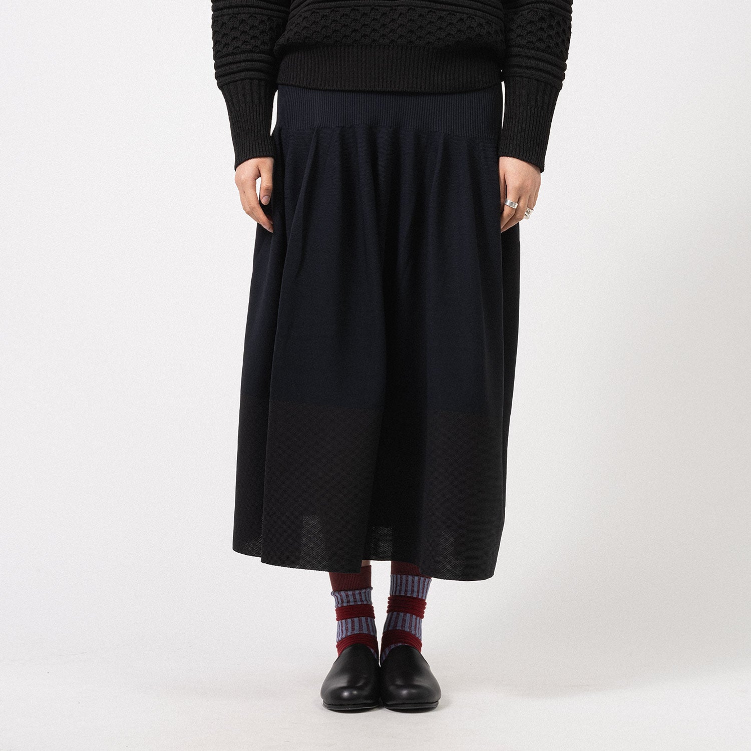 [CFCL] CF008KG065 RIVULET SKIRT _ BLACK