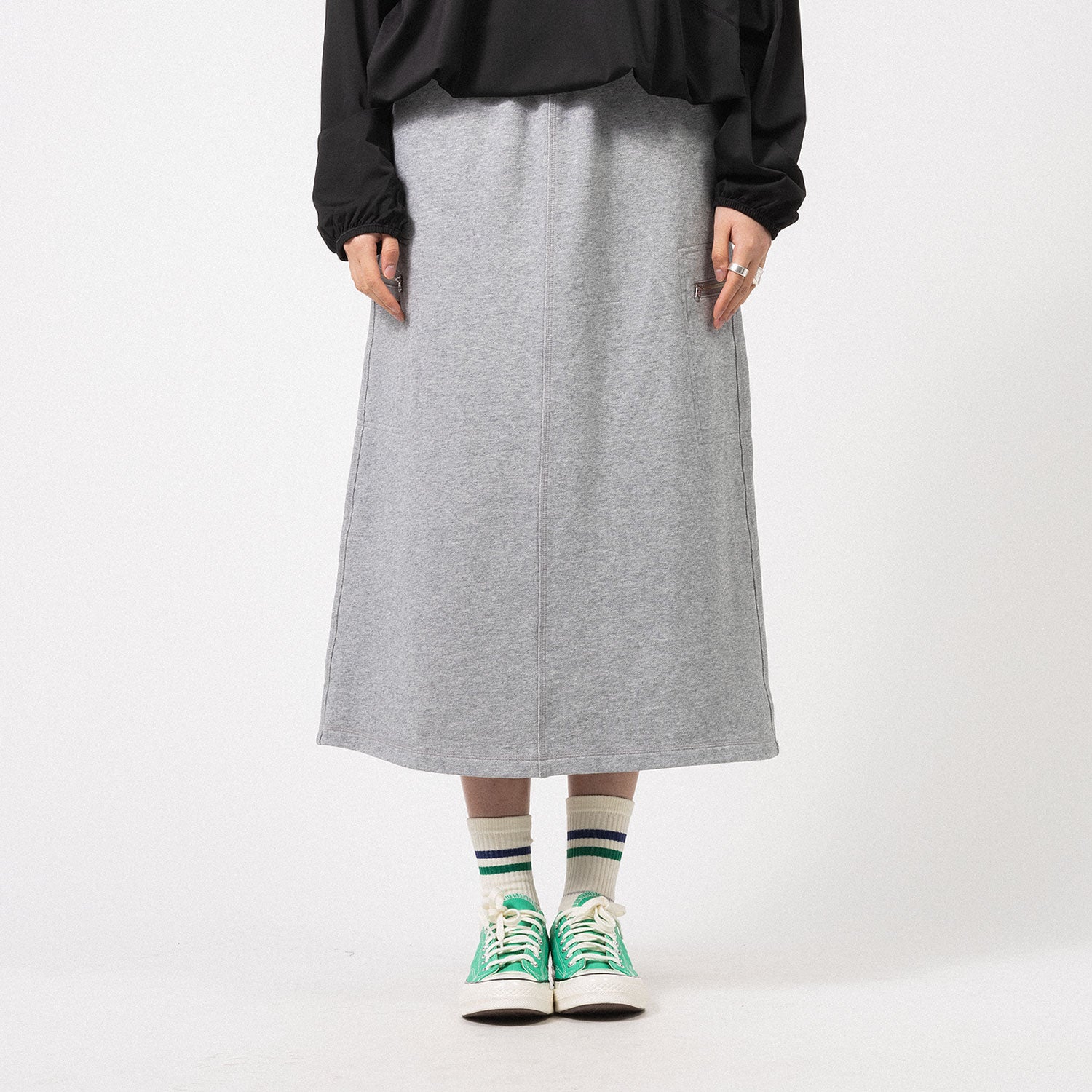 [GRAMICCI] CLASSIC SWEATSKIRT _ HEATHER GREY