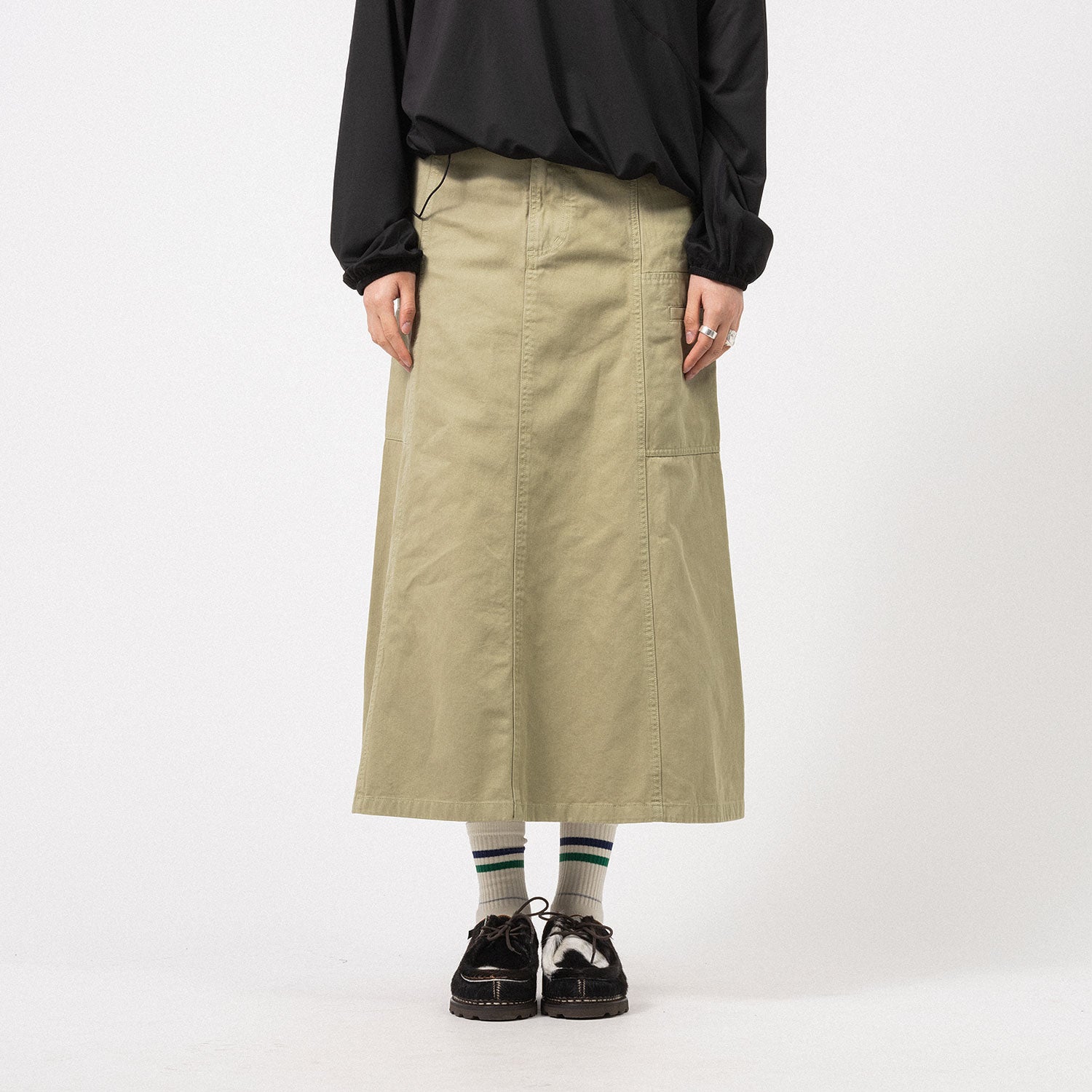 [GRAMICCI] VOYAGER SKIRT _ FADED OLIVE