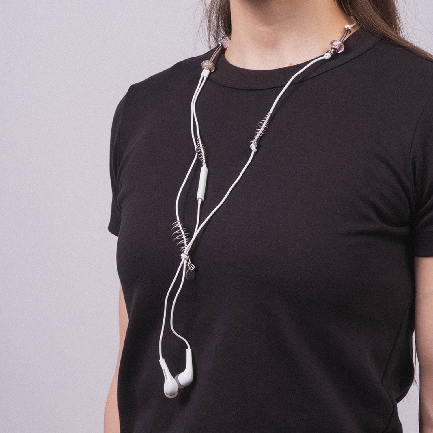 [52HZ LAB] EARPHONE NECKLACE PEACH