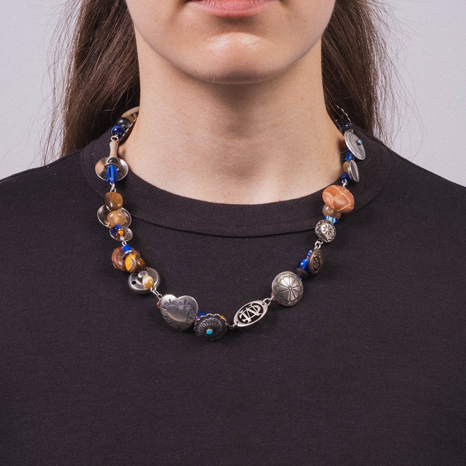 [52HZ LAB] MIXED BUTTONS NECKLACE