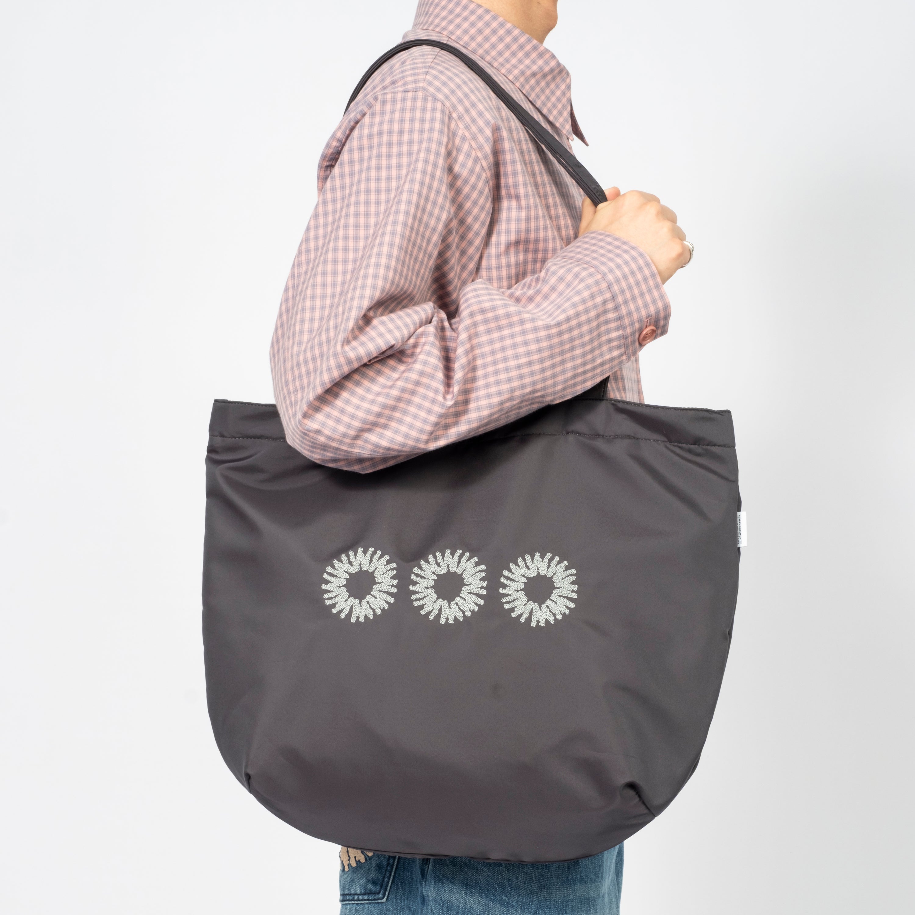 [999HUMANITY] EASY TOTE BAG _ DARK GREY