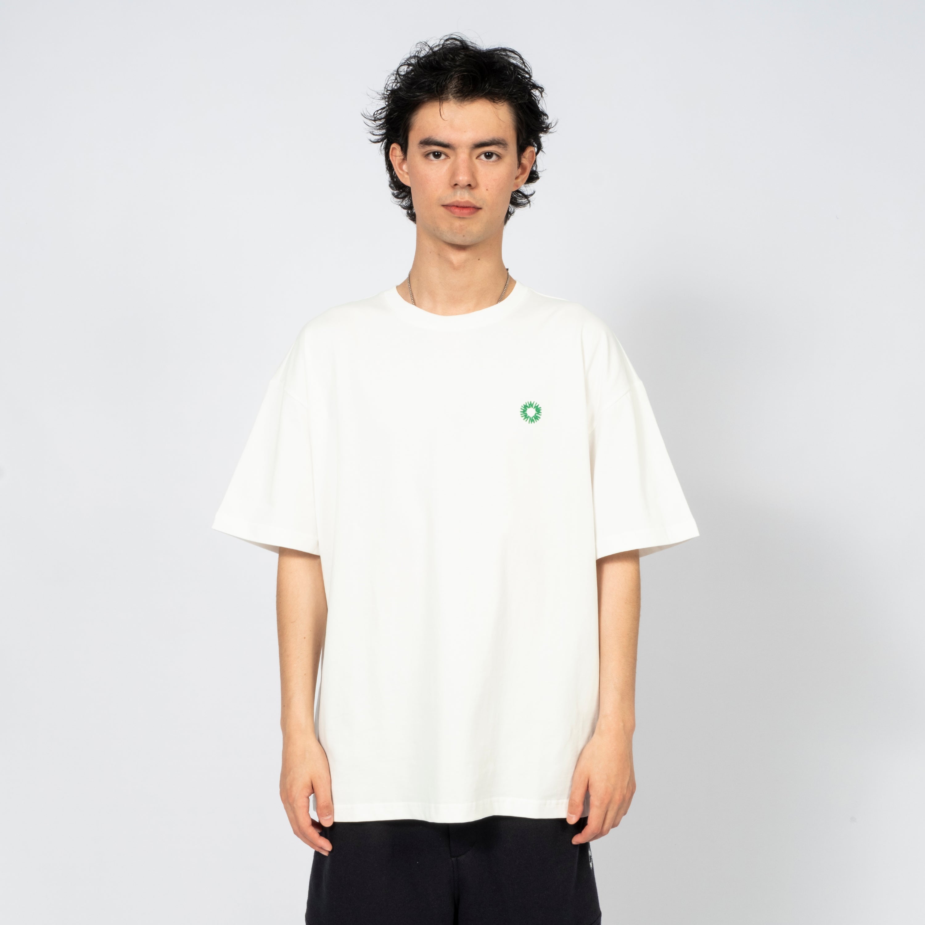 [999HUMANITY] EVD EASY LOGO HALF T SHIRTS _ OFF WHITE