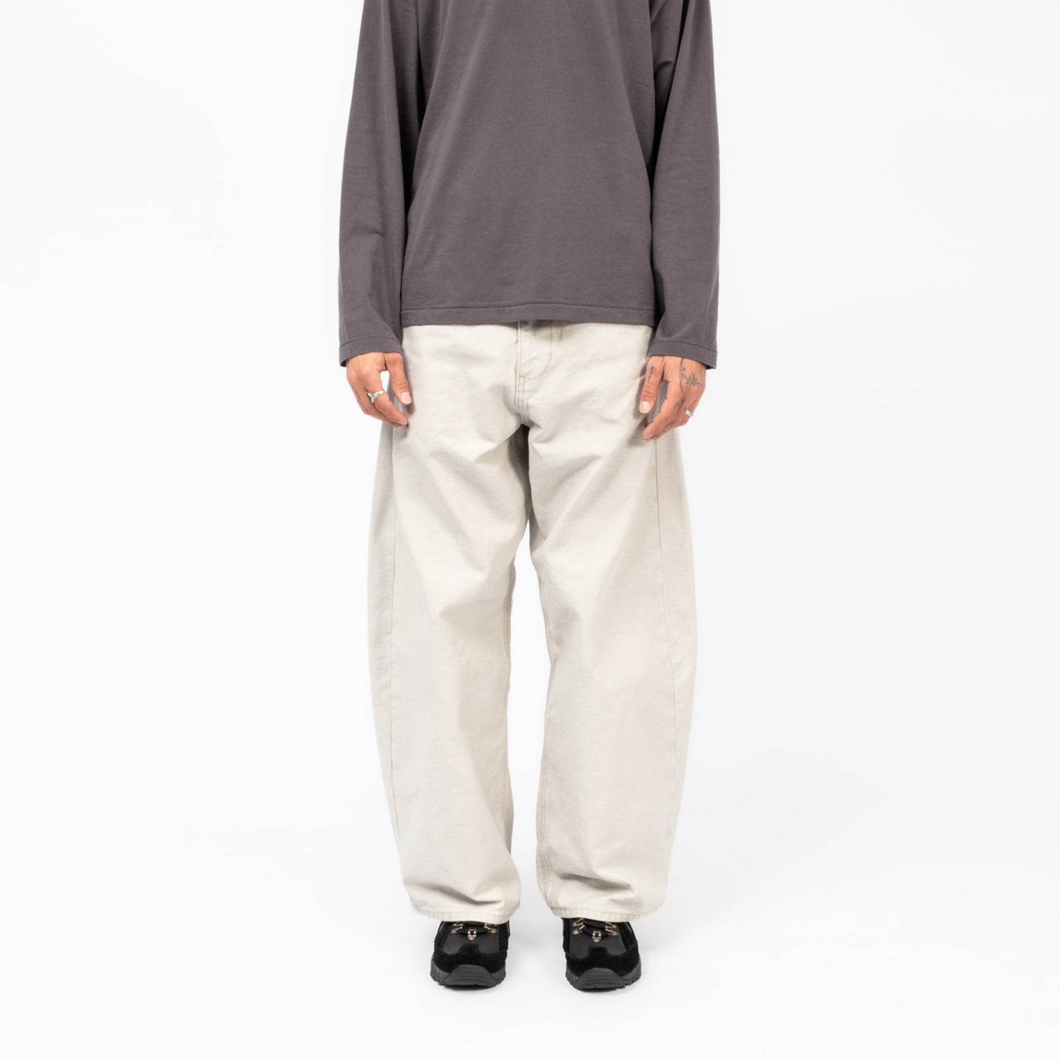 [HATCHINGROOM] WIDE CURVE HEANS _ LIGHT GREY