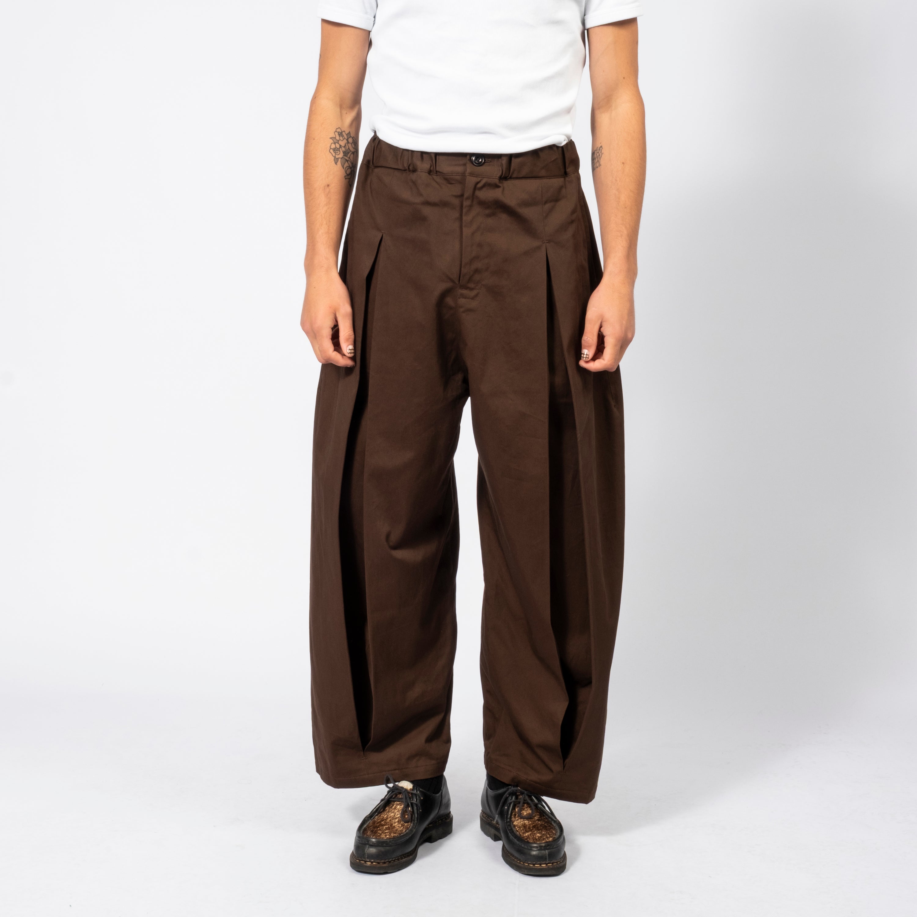 [SAGE NATION] BOX PLEAT TROUSER _ BROWN
