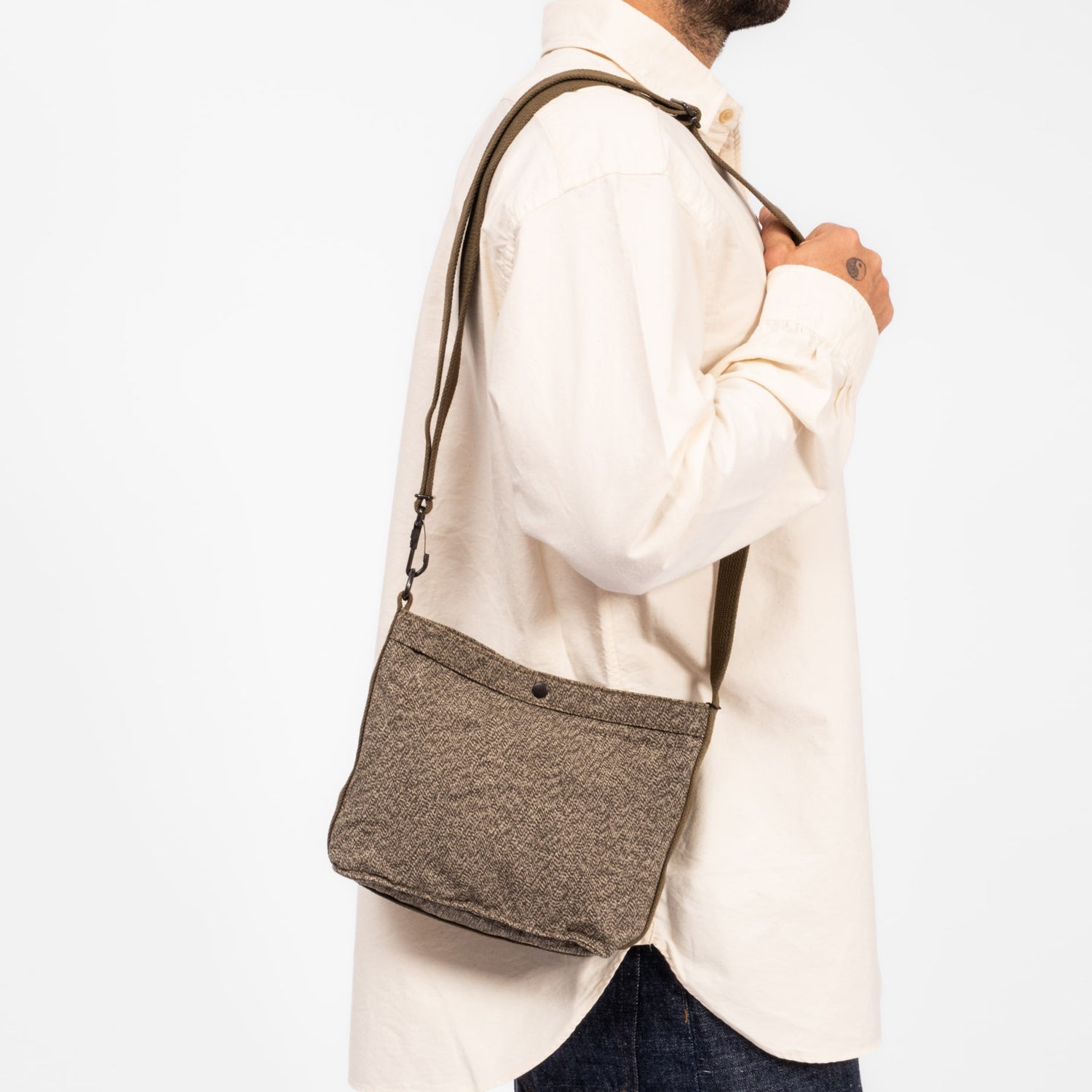 [NIGEL CABOURN] MAGAZINE BAG SWISS ARMY _ DARK GREEN