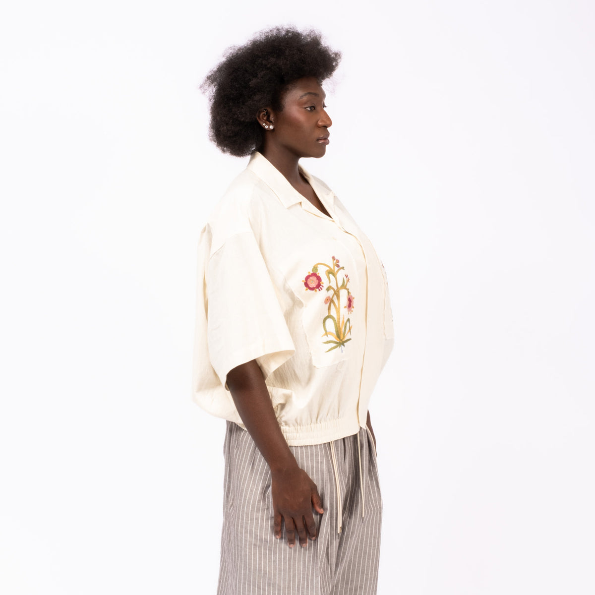 [SILLAGE] RIBBED SHIRT SHORT SLEEVE _ FLOWER KHADI