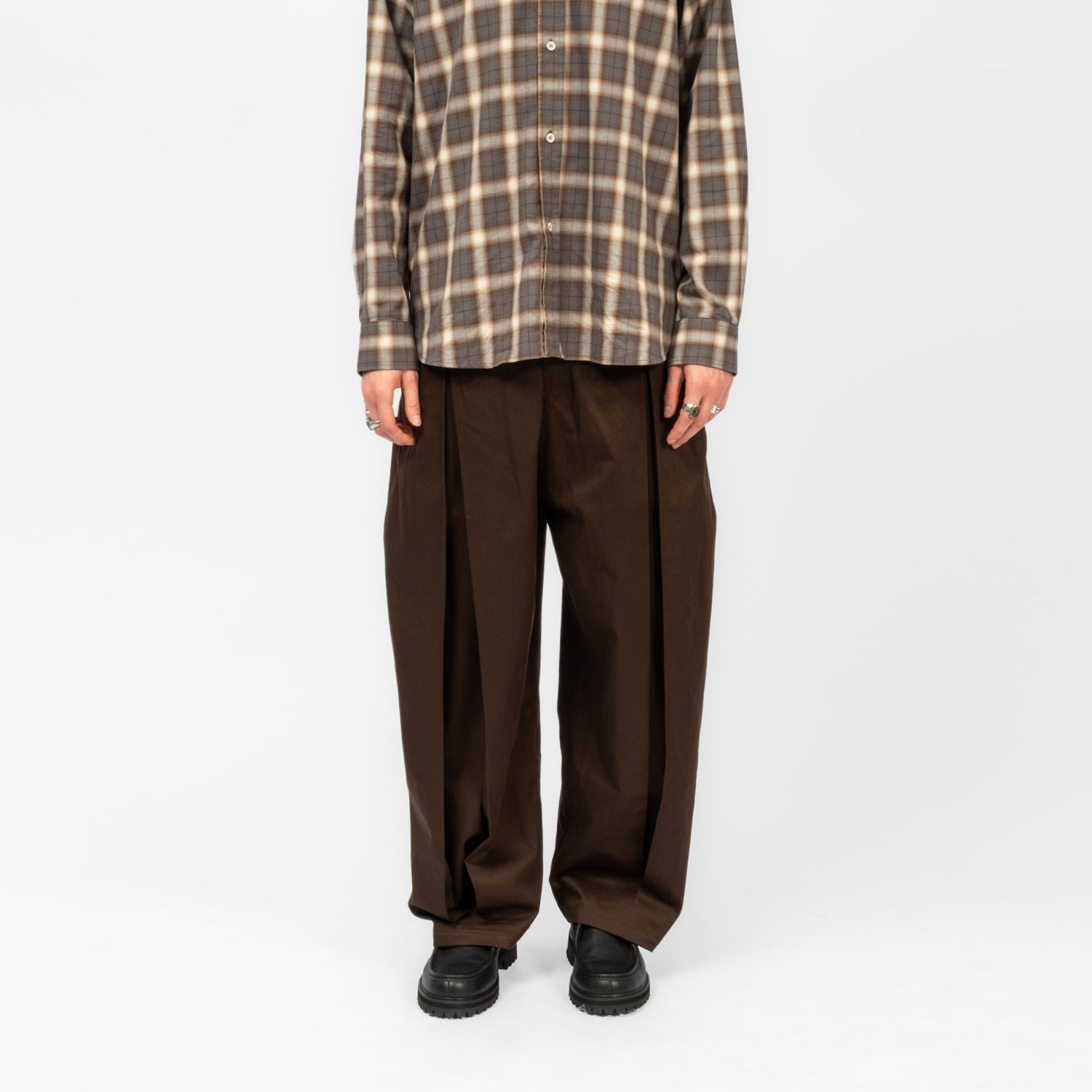 [SAGE NATION] BOX PLEAT TROUSER _ BROWN