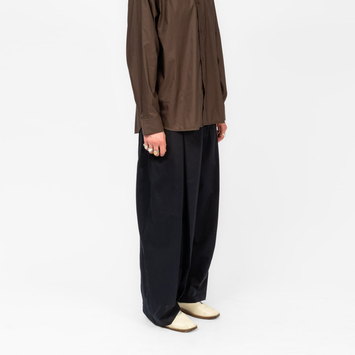 [SAGE NATION] BOX PLEAT TROUSER _ NAVY