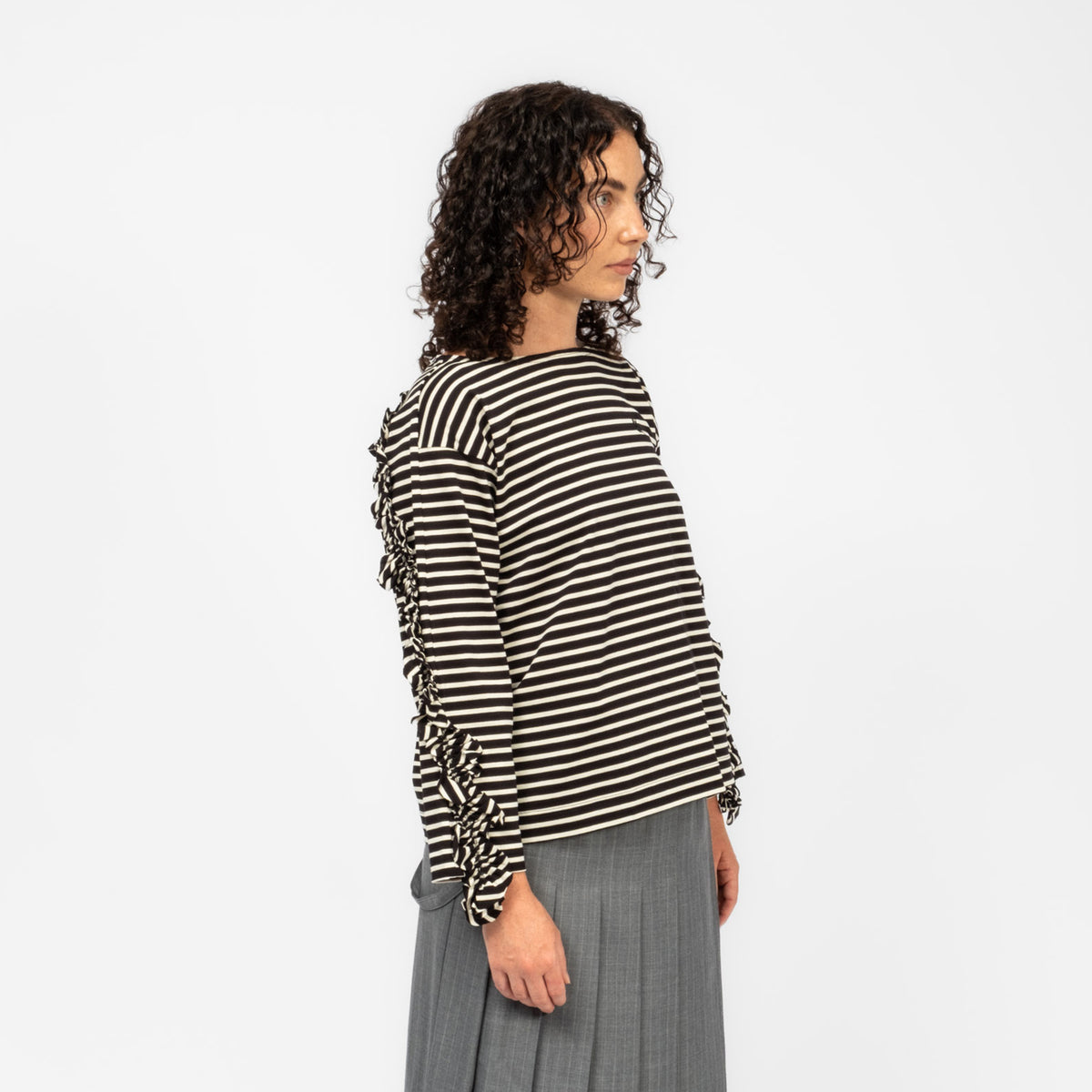 [RHODOLIRION] FRILL BASQUE SHIRT _ BLACK