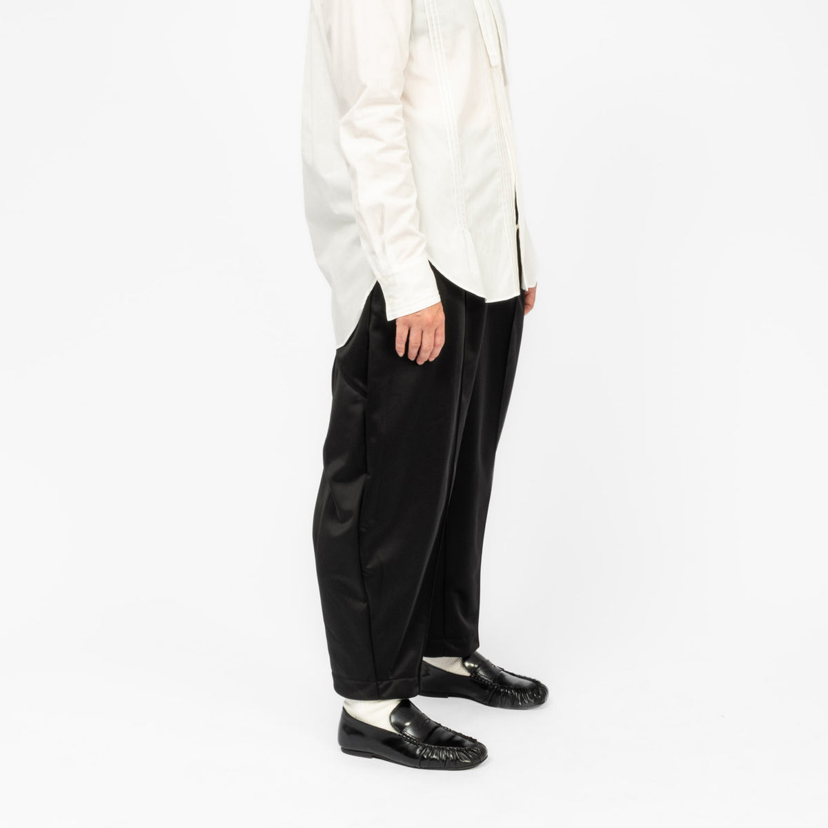 [RHODOLIRION] BARREL PANT _ BLACK