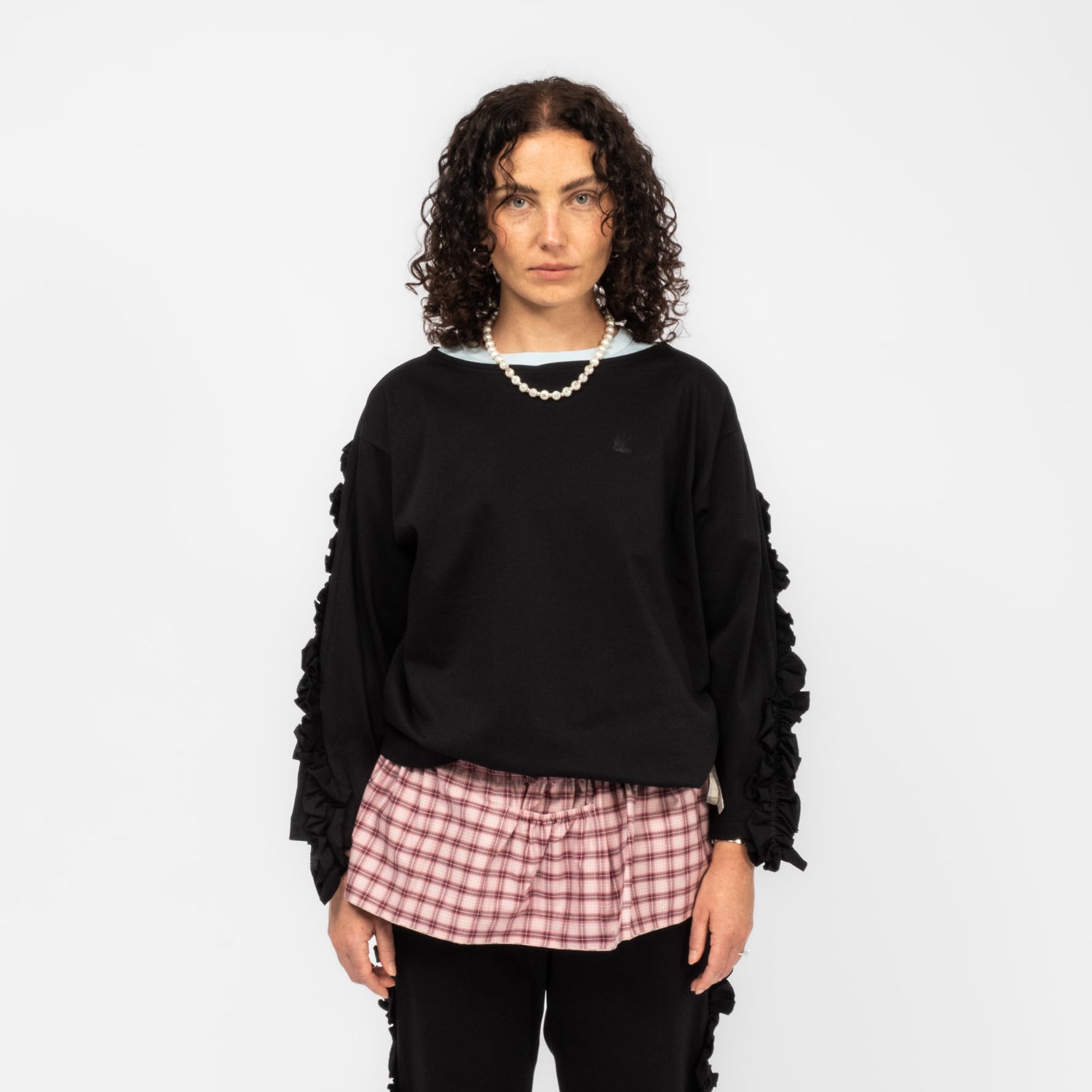 [RHODOLIRION] SWALLOW FRILL BASQUE SHIRT _ BLACK