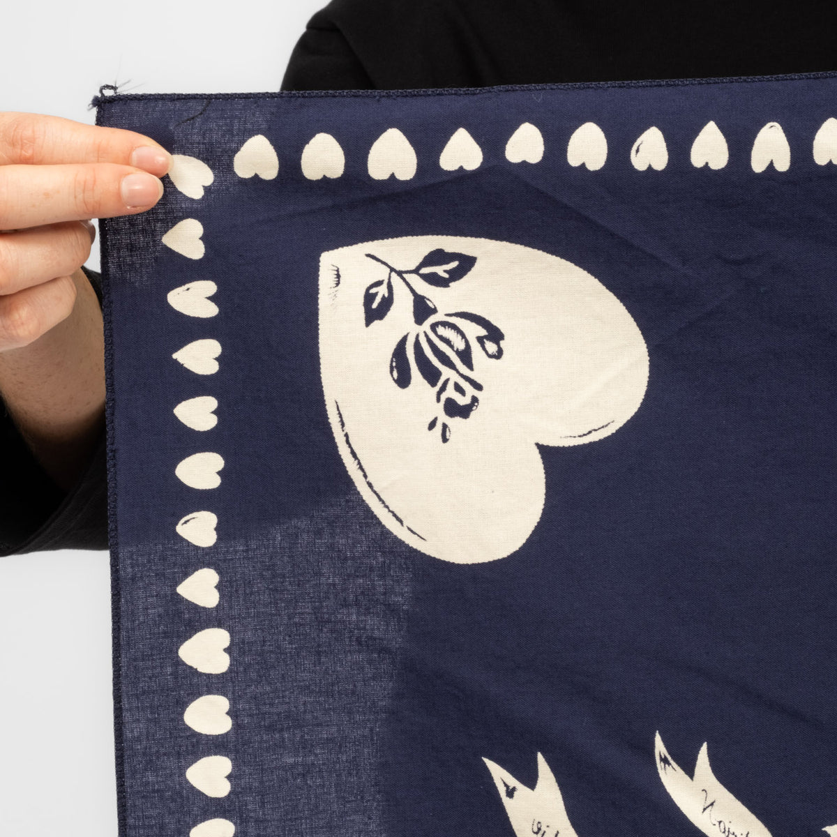 [RHODOLIRION] HANDKERCHIEF _ NAVY