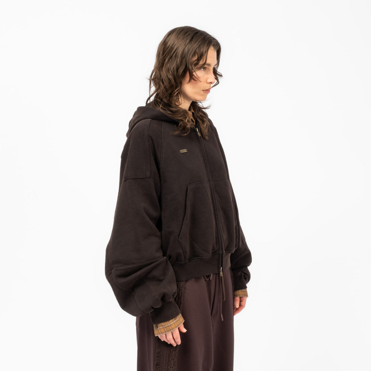 [AJOBYAJO] CROPPED WASHED ZIP-UP HOODIE _ BLACK