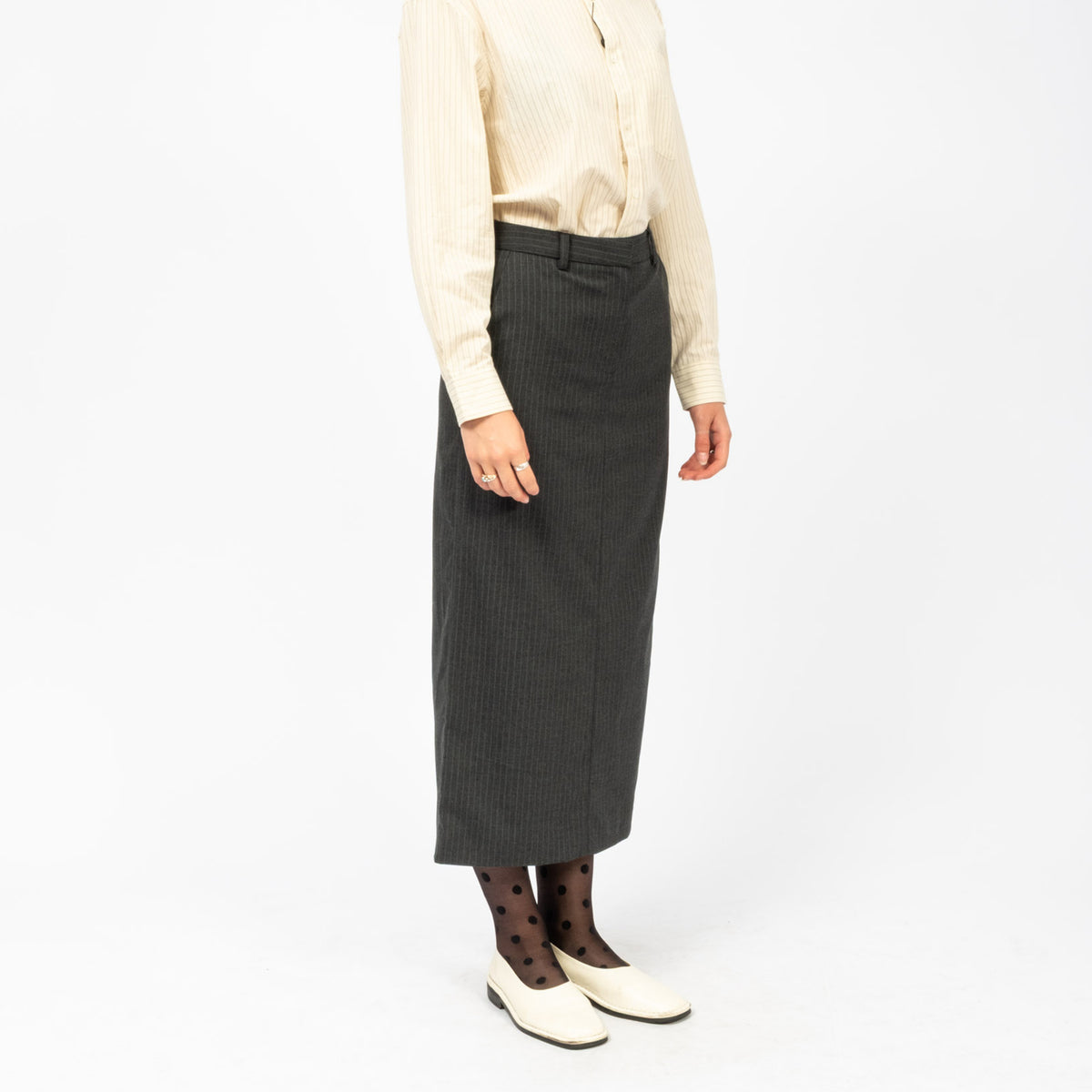 [DUNST] H-LINE LONG STRIPED SKIRT _ CHARCOAL GREY STRIPE