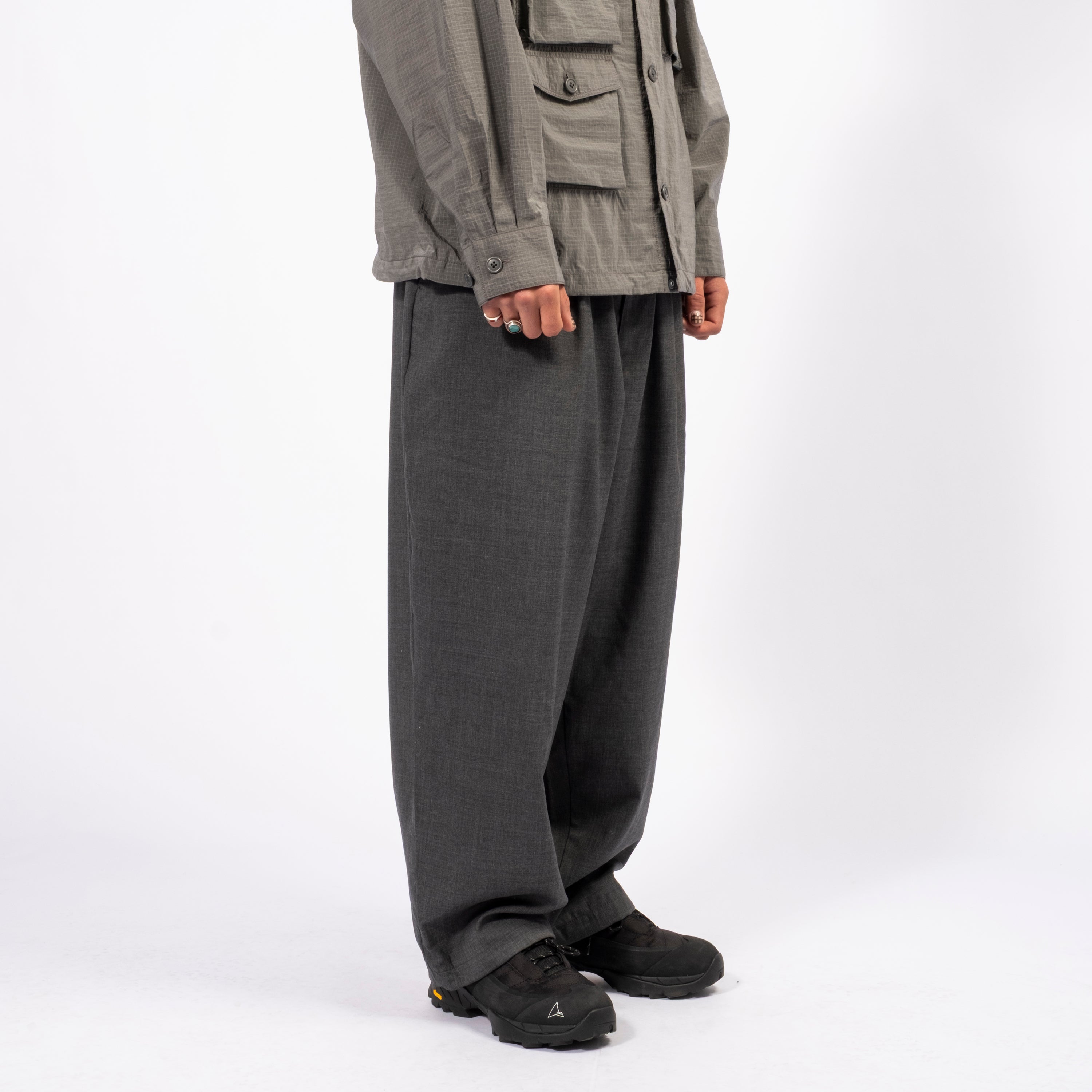 [JUGEM] ACTIVE EASY TECH WOOL PANTS _ CHARCOAL