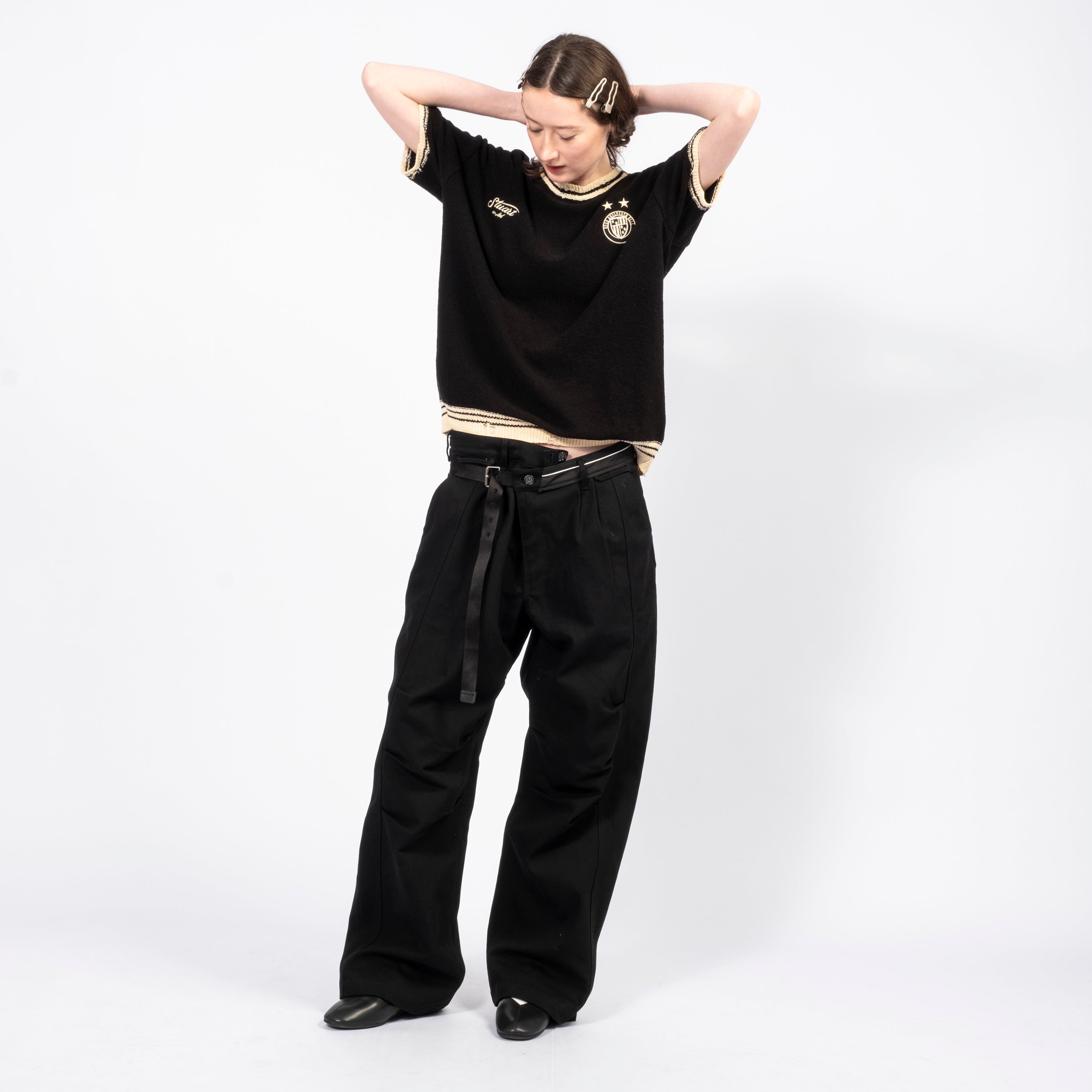 【Andersson Bell】 UNISEX BLACK CROSS-OVER WIDE JEANS ANDERSSON BELL] UNISEX BLACK CROSS-OVER WIDE JEANS _ BLACK