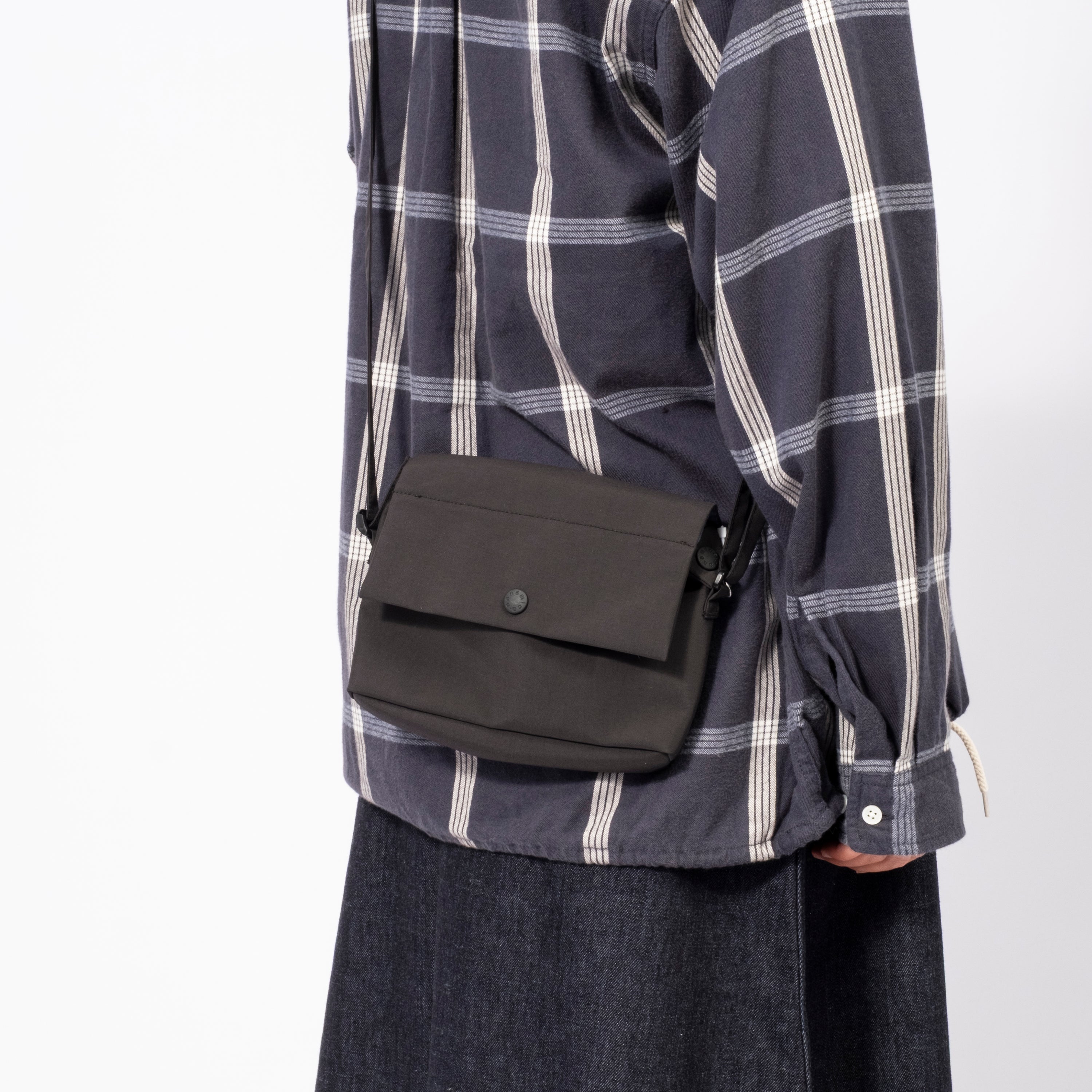 [NANAMICA] 2L PERTEX CARTRIDGE BAG _ BLACK