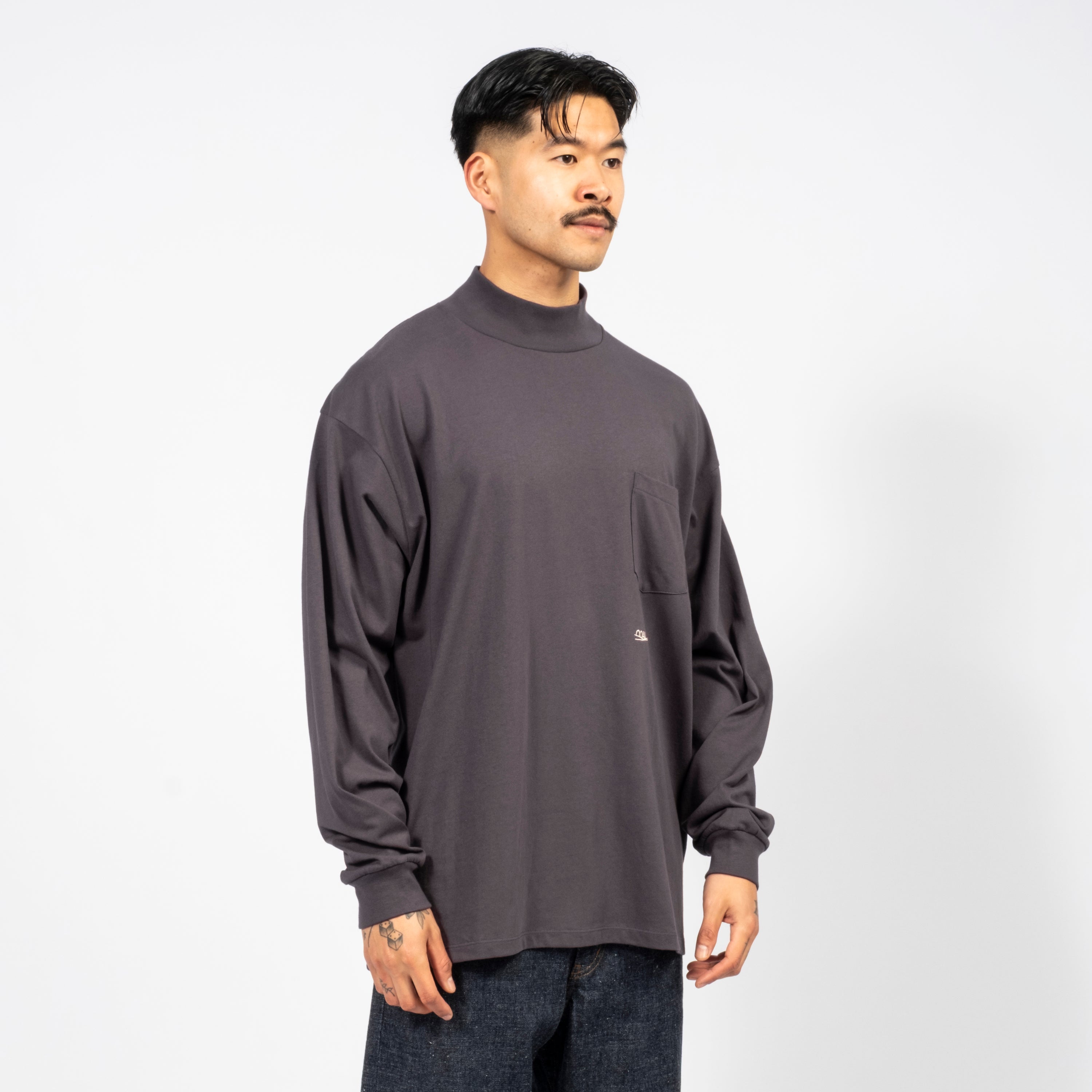[NANAMICA] OOAL MOCK NECK L/S TEE _ VINTAGE NAVY