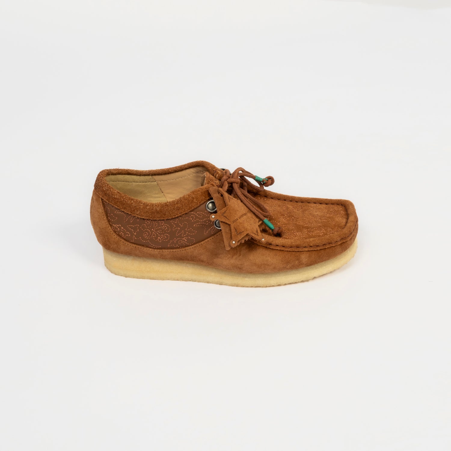 [CLARKS ORIGINALS x ANDERSSON BELL] WALLABEE  _ TAN EMBROIDERY