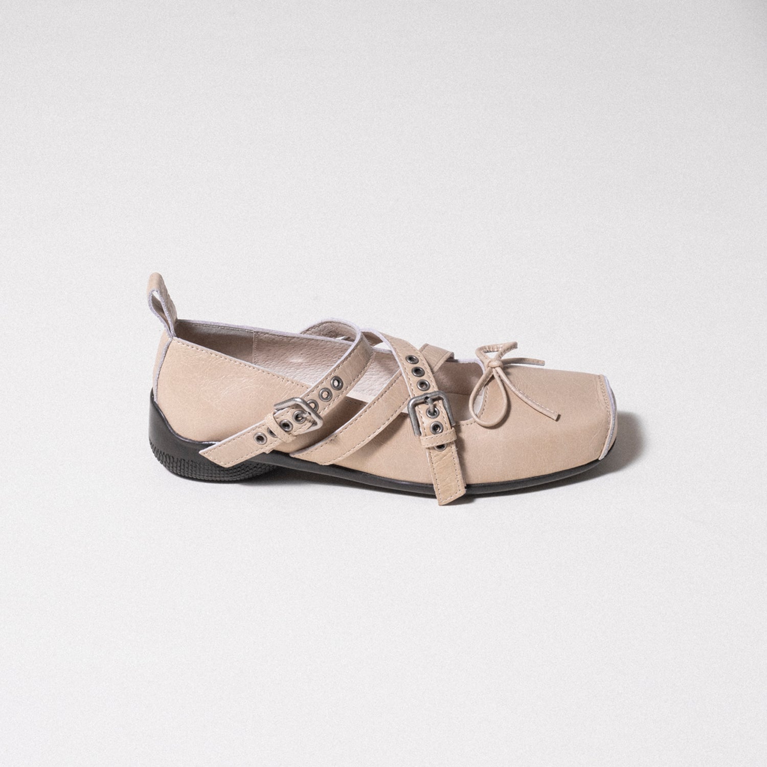 [OPEN YY] CROSS BUCKLE BALLET FLATS _ BEIGE