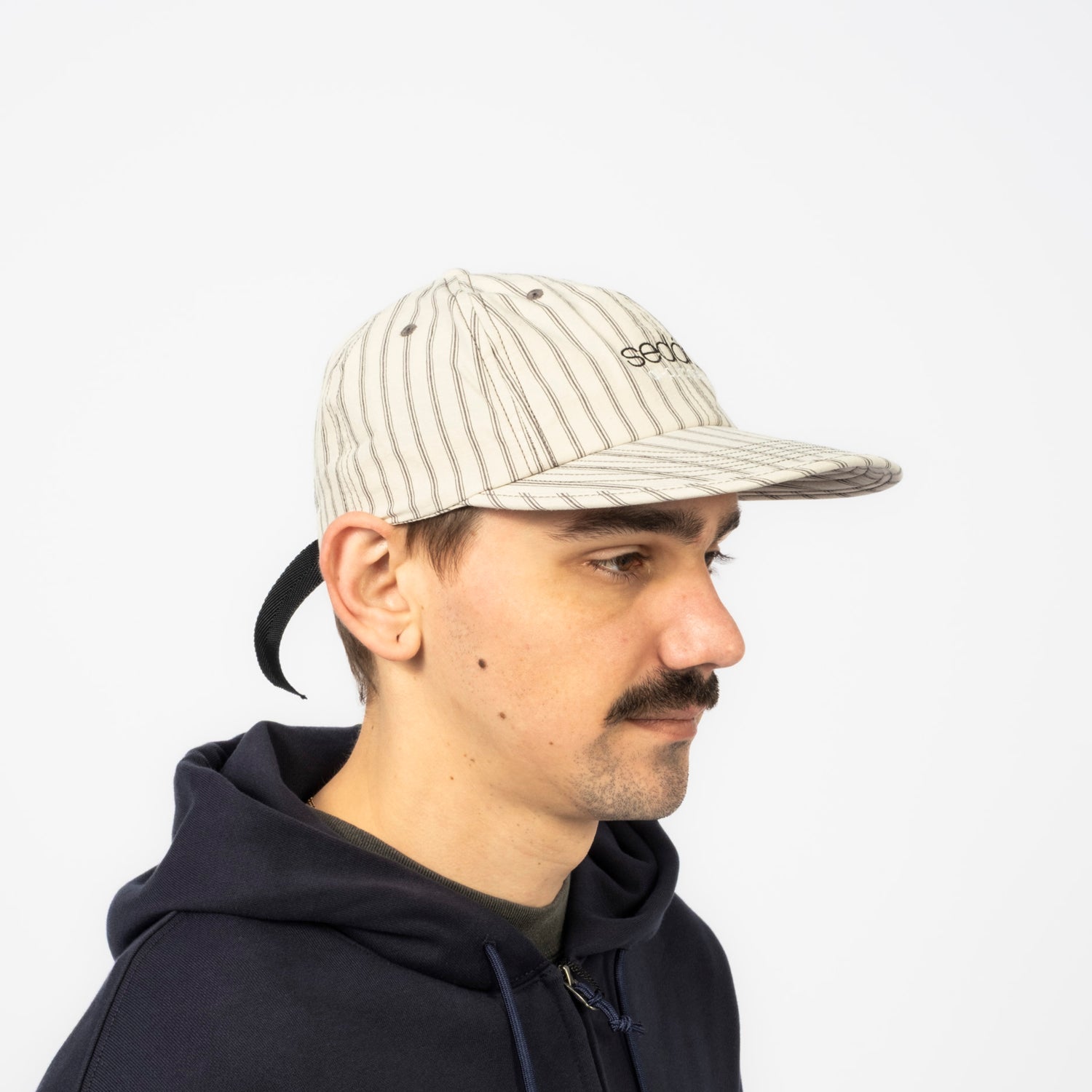 [SEDAN ALL-PURPOSE] CLASSIC LOGO COTTON LINEN CAP _ KHAKI STRIPE