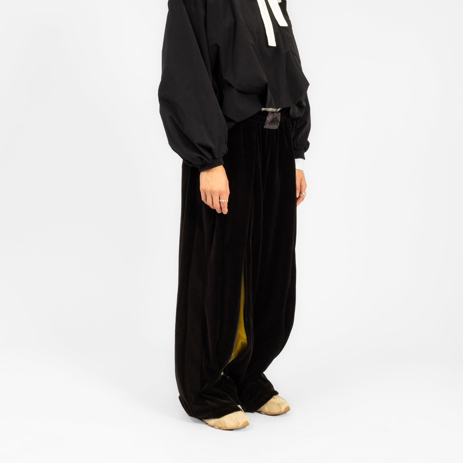 [LEH] 1136 ZIP WIDE TRACK PANTS _ BLACK