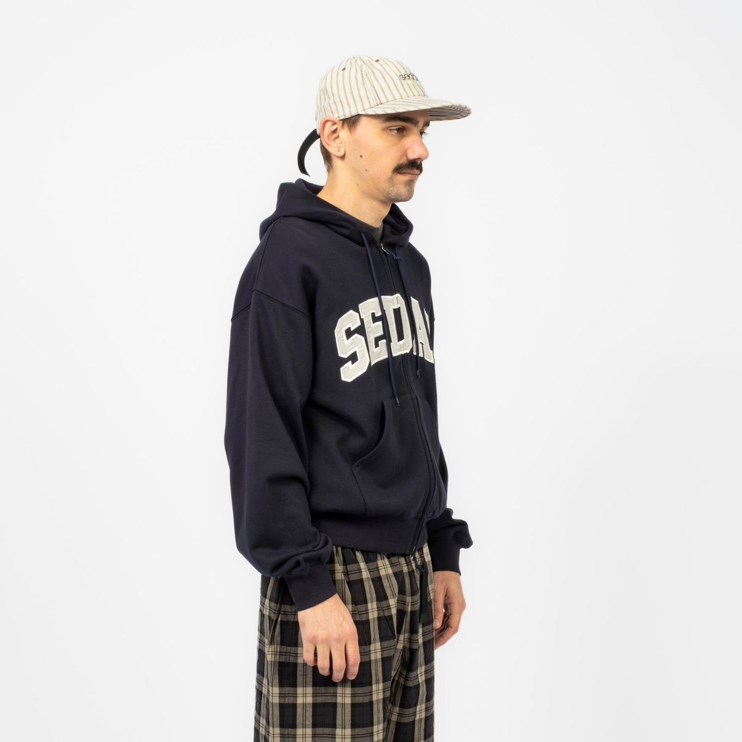 [SEDAN ALL-PURPOSE] COLLEGE LOGO FULL ZIP HOODIE _ NAVY