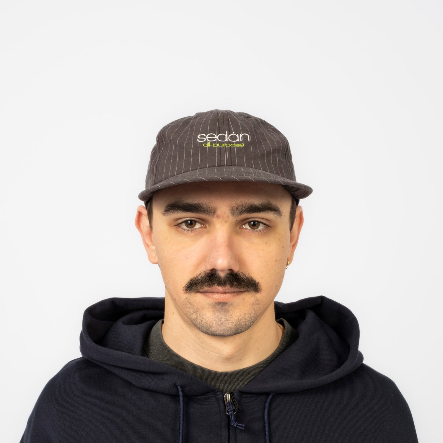 [SEDAN ALL-PURPOSE] CLASSIC LOGO COTTON LINEN CAP _ BLACK STRIPE
