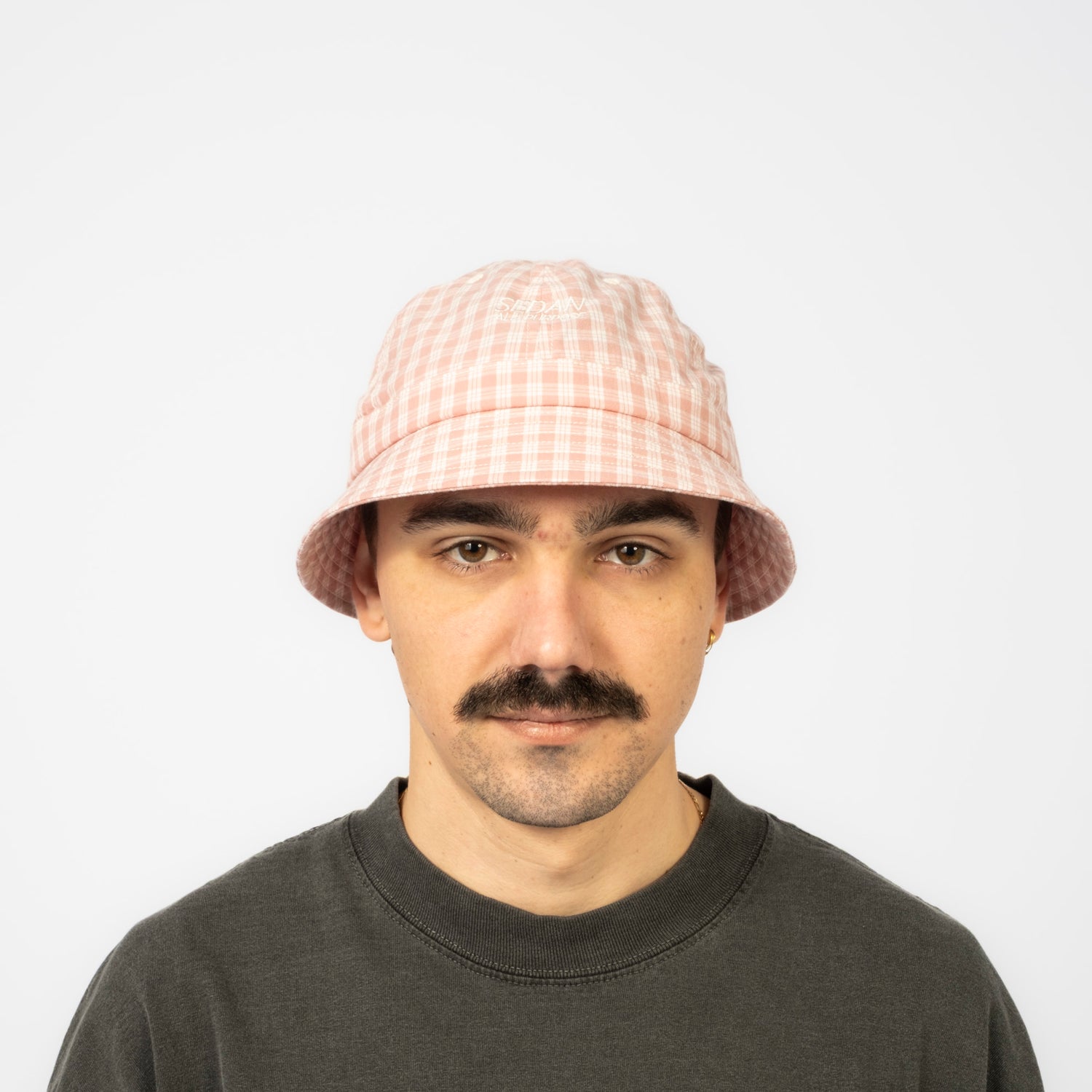 [SEDAN ALL-PURPOSE] CLASSIC PLAID BELL HAT _ PINK