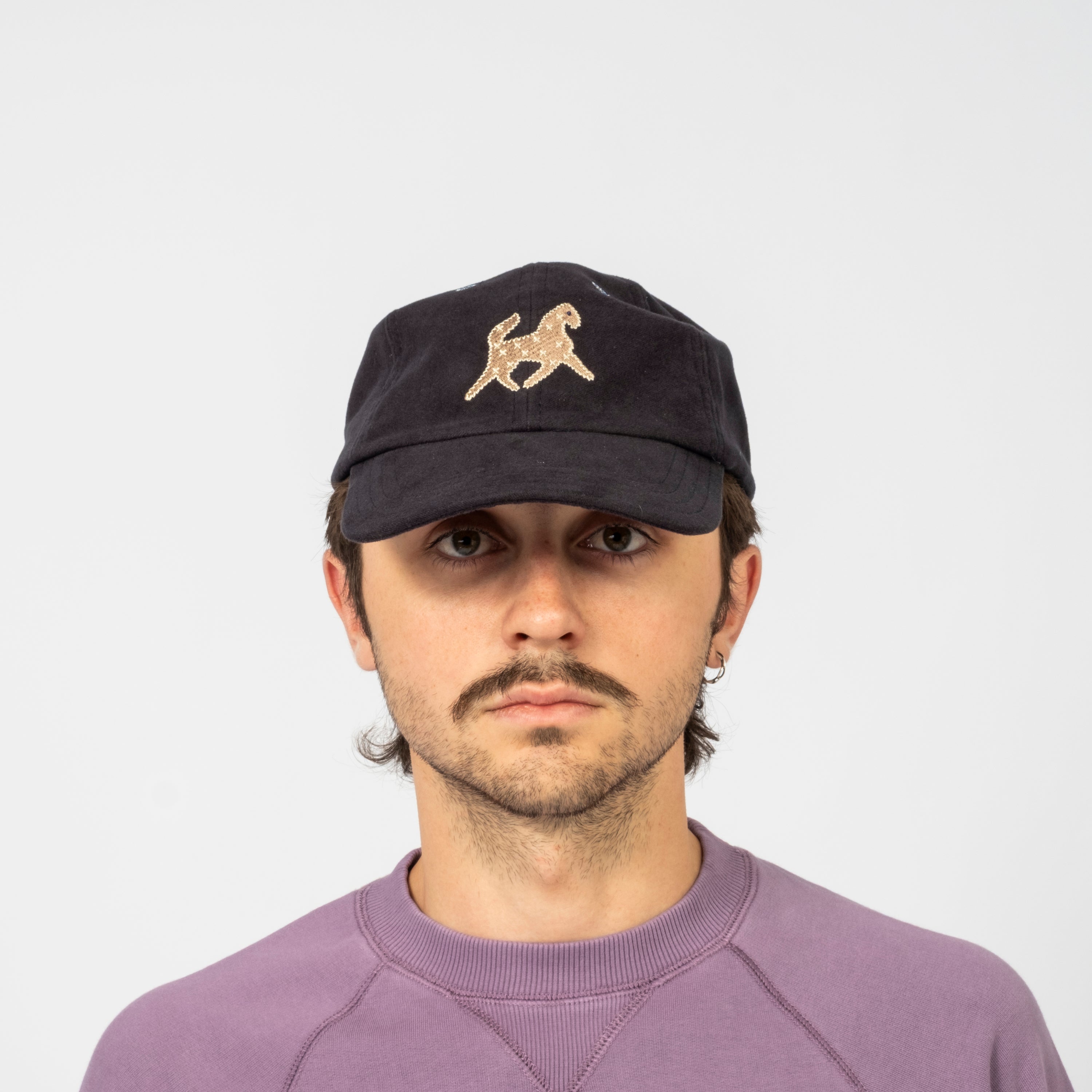 [DRAKE'S] NAVY HORSE EMBLEM MOLESKIN BASEBALL CAP