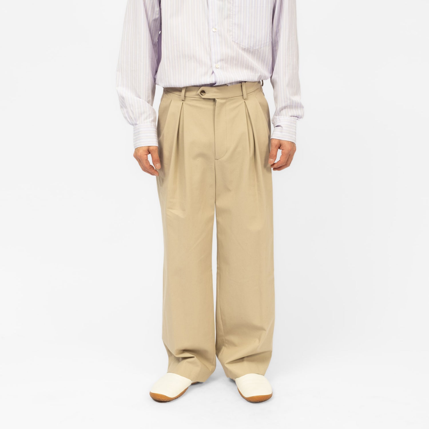 [URU TOKYO] INVERTED PLEATS PANTS _ BEIGE