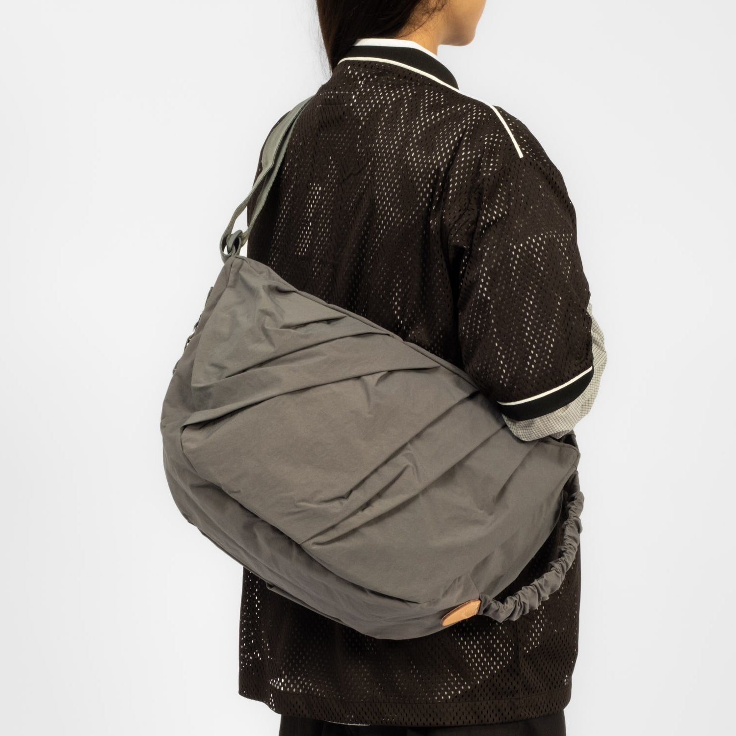 [F/CE] SCULPT ONE SHOULDER KONBU® _ GREY