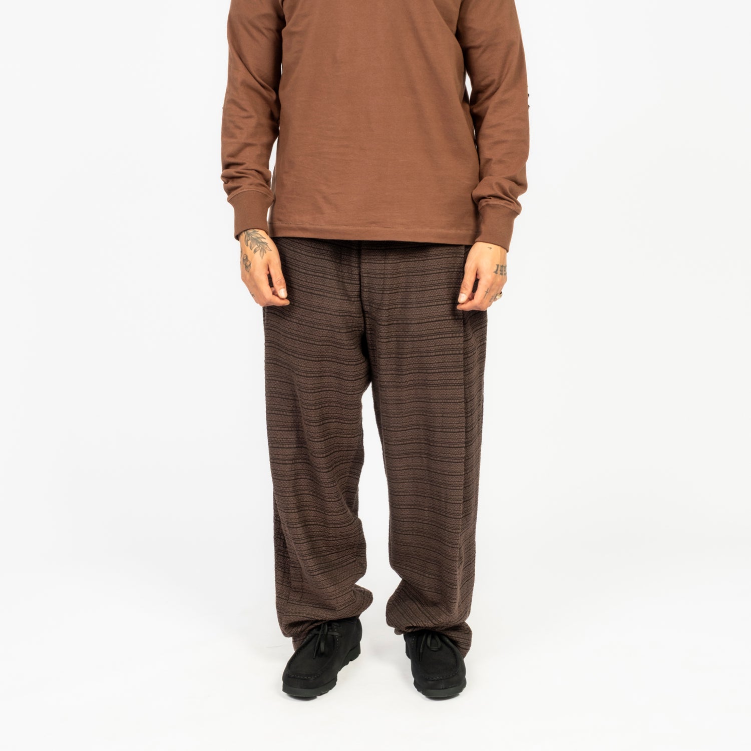 [KARTIK RESEARCH] SS26-102 SIDE PLEAT TROUSER _ BROWN/ASH