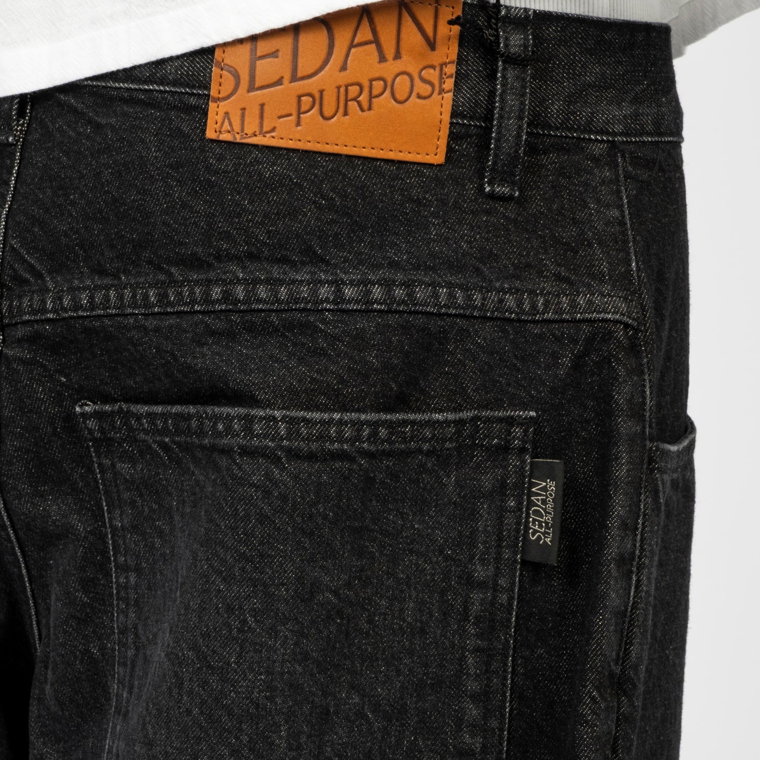 SEDAN ALL-PURPOSE] BAGGY JEANS _ BLACK