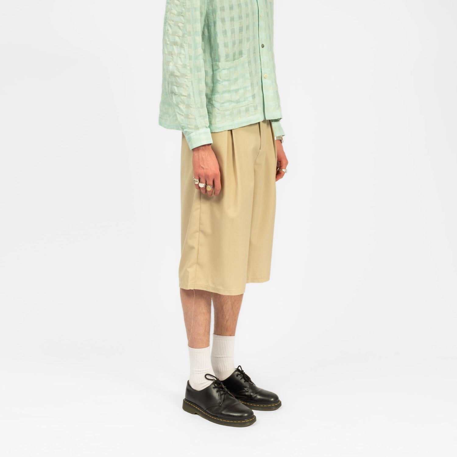 [INSULAiRE] SPILL SHORT _ OLIVE GREEN