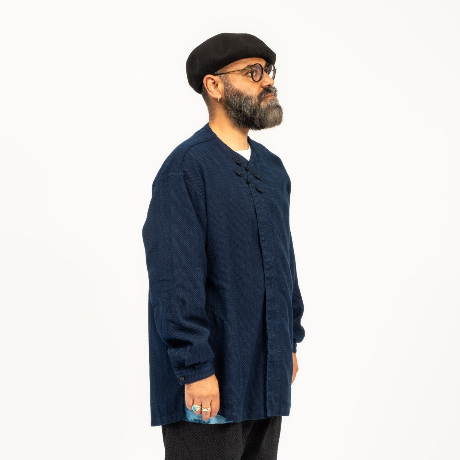 [BLUE BLUE JAPAN] J7205 MENS WOVEN -KASEZOME-SASHIKO KNOT BUTTON SHIRT _ INDIGO