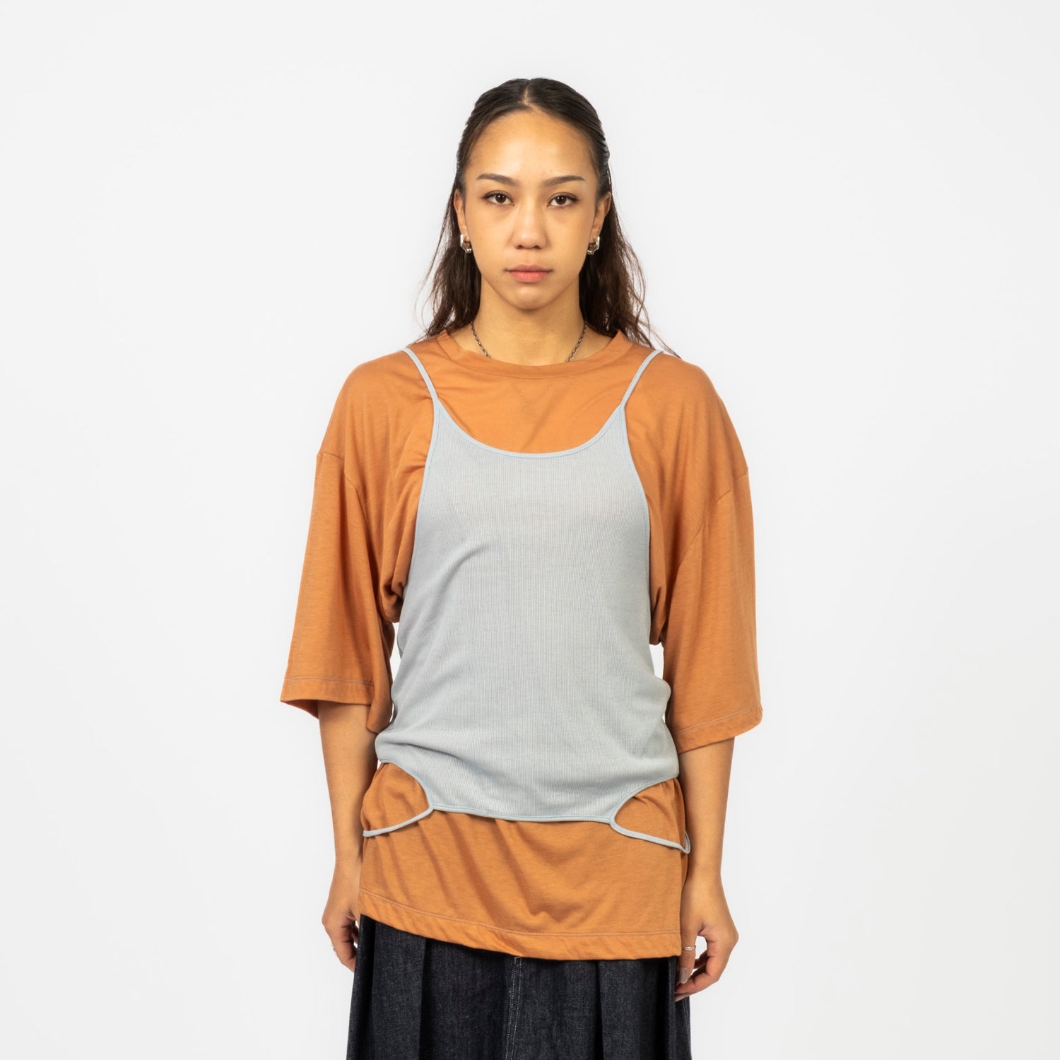 [RHODOLIRION] CAMISOLE TOP & LOOSE-FITTING TEE _ BEIGE