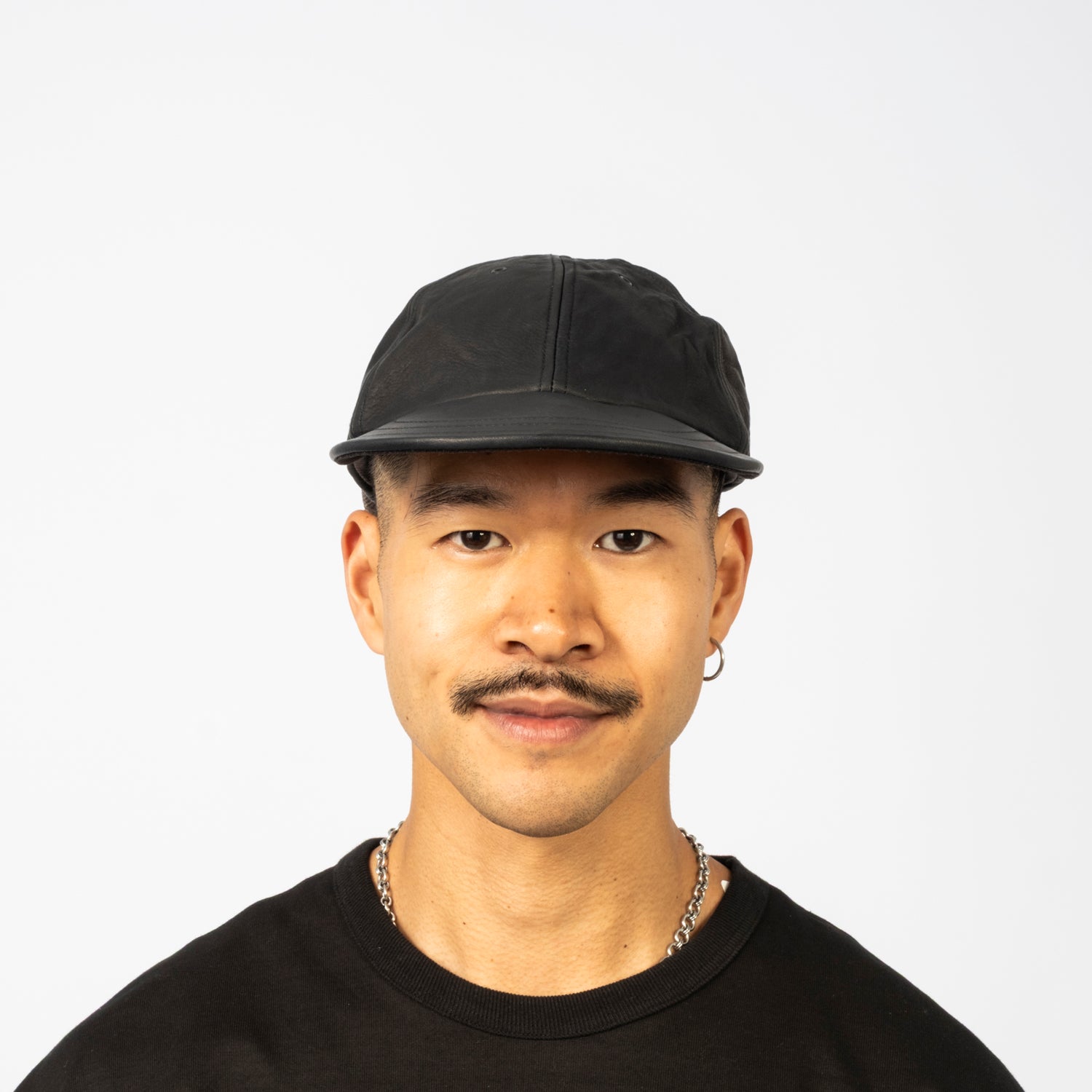 [DECHO] LEATHER 6 PANEL CAP _ BLACK