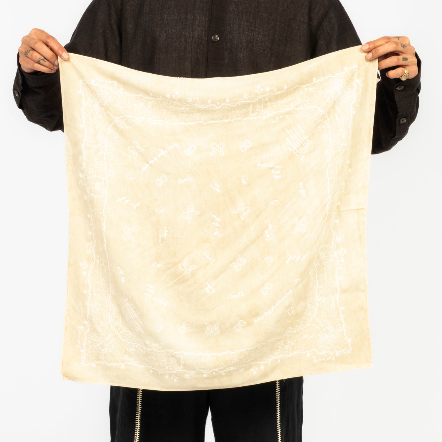 [INNAT] RAKUGAKI BANDANA _ BEIGE