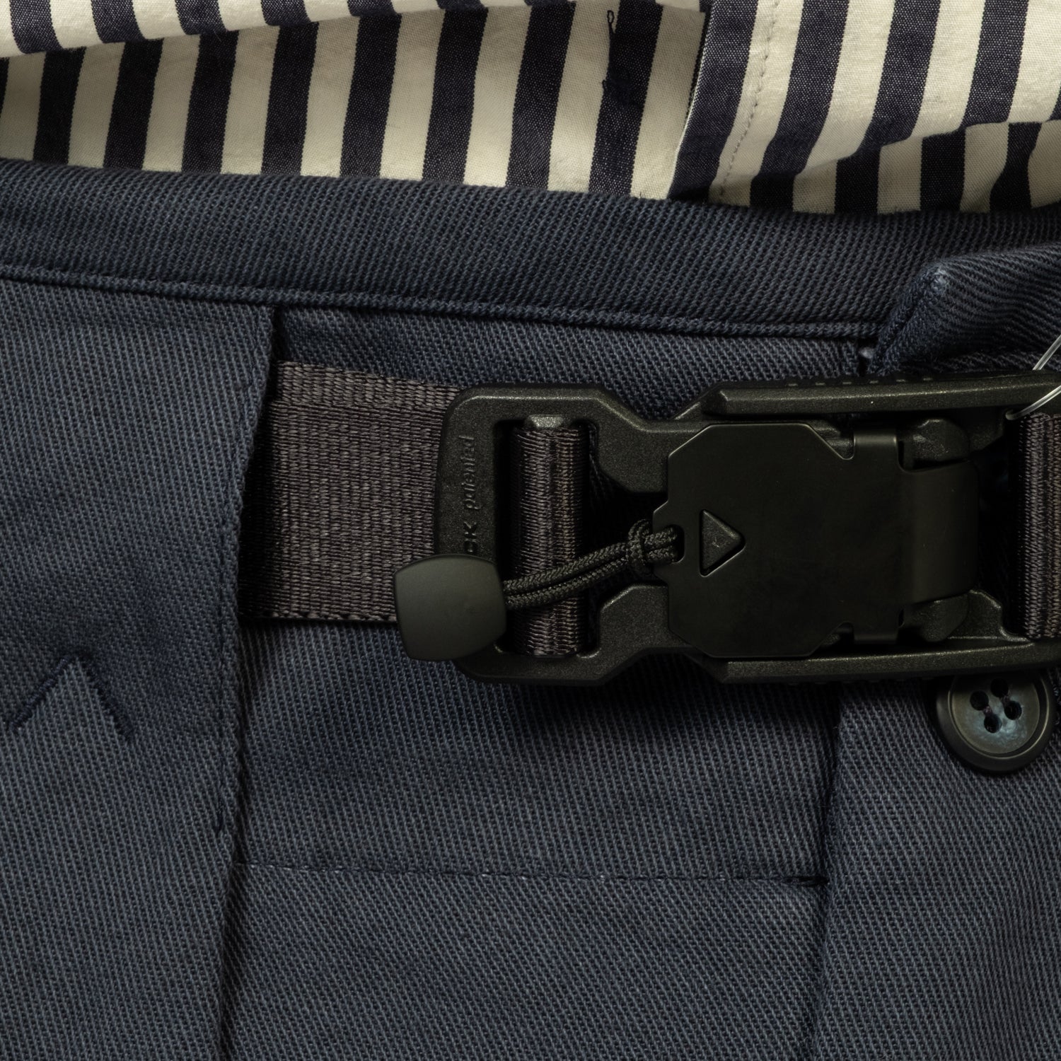 [IS-NESS] MAGNET BELT