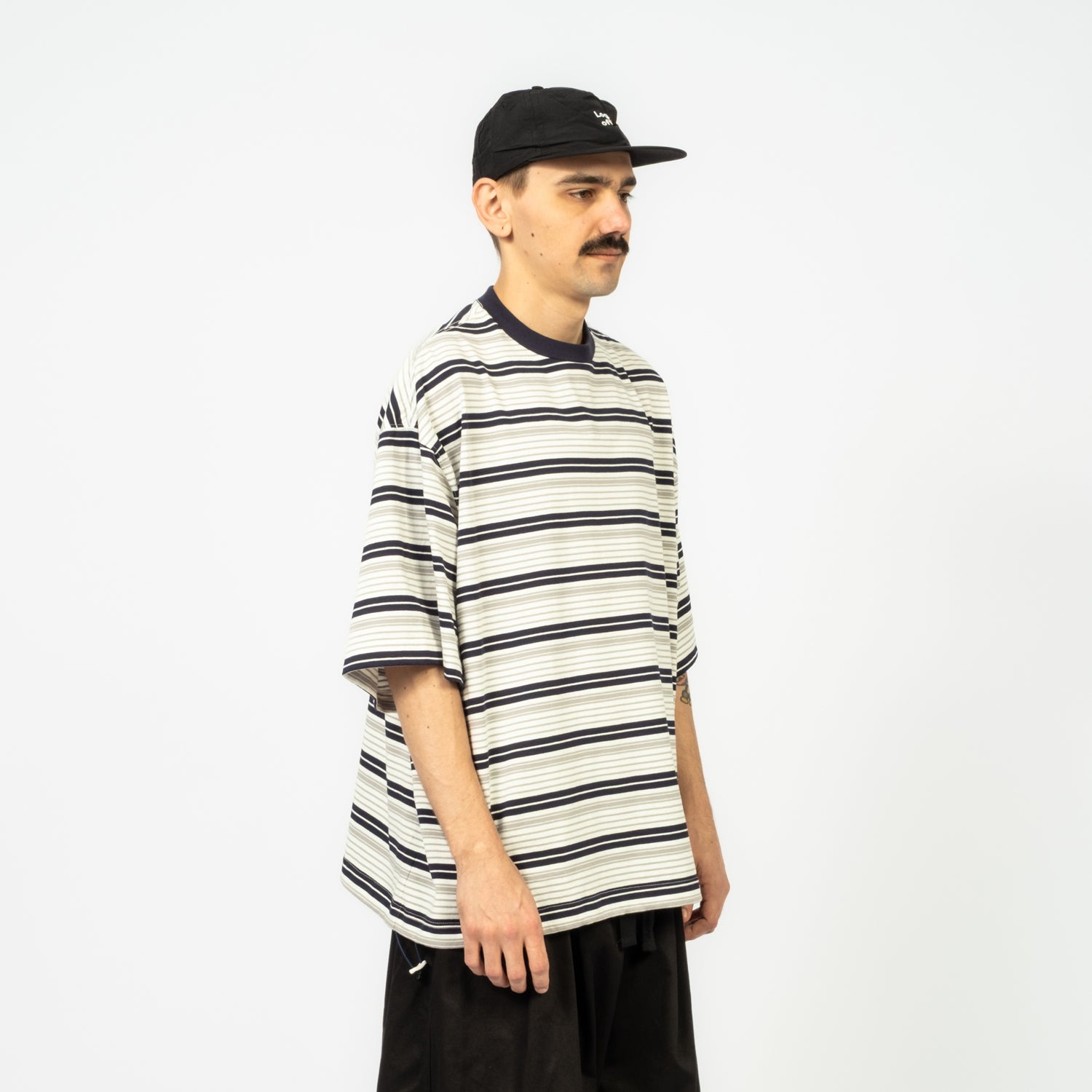 [IS-NESS] BORDER BALLOON SHIRT _ WHITE X NAVY