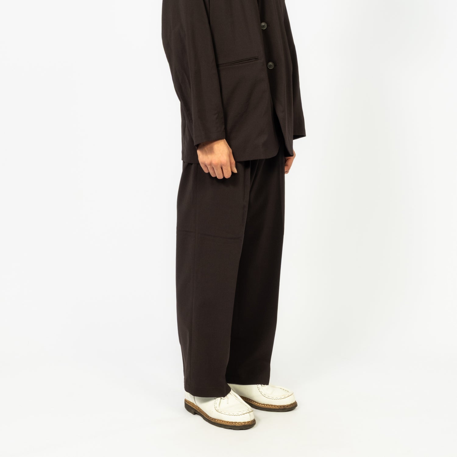 [YOKO SAKAMOTO] DOUBLE PLEATED TROUSERS _ BROWN