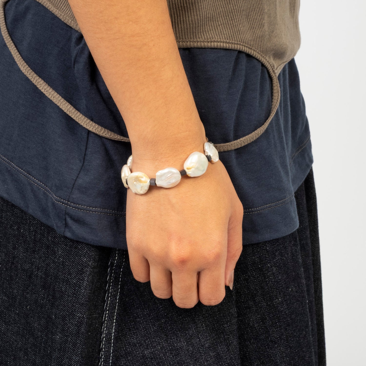 [52HZ LAB] BUBBLE BRACELET _ BLACK
