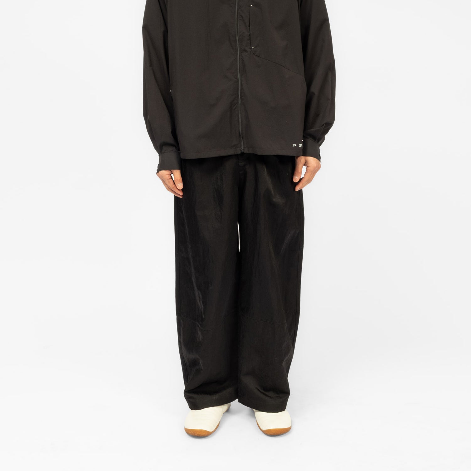 [F/CE] TWO TUCK WIDE PANTS _ BLACK
