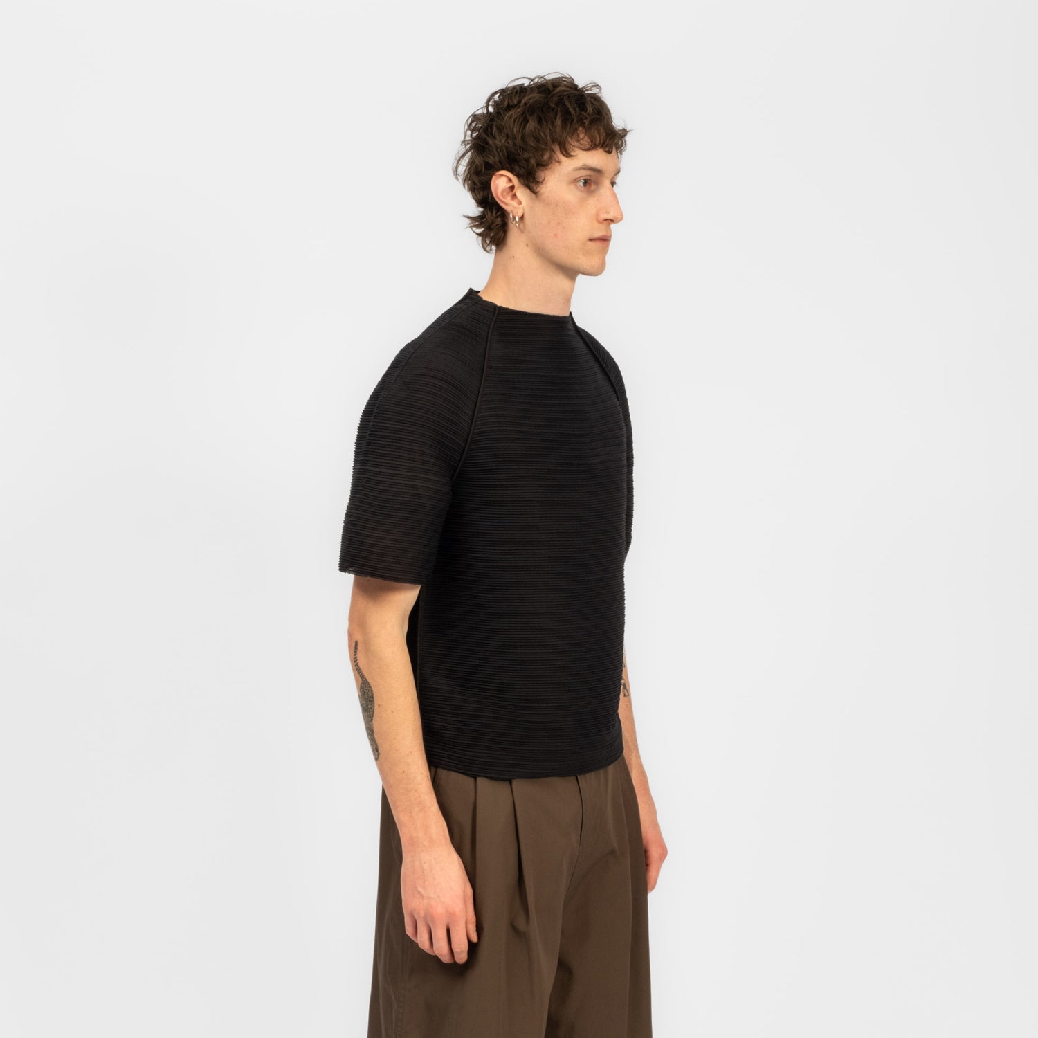 [AMOMENTO] MEN'S PLEAT REGLAN TOP _ BLACK