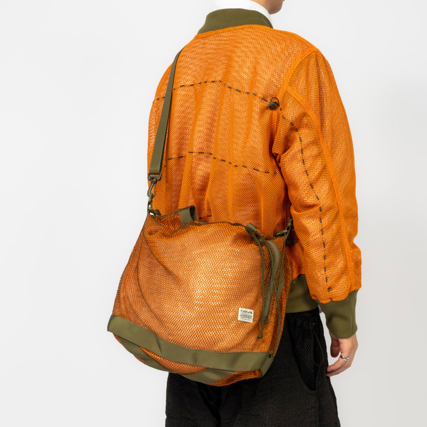 [FORTUNE W.W.D.] MESH BUCKET BAG (L) _ OLIVE/ORANGE