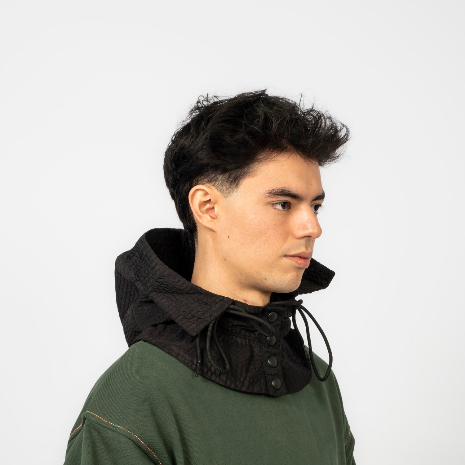 [FORTUNE W.W.D.] STITCHED-THROUGH HOOD _ BLACK
