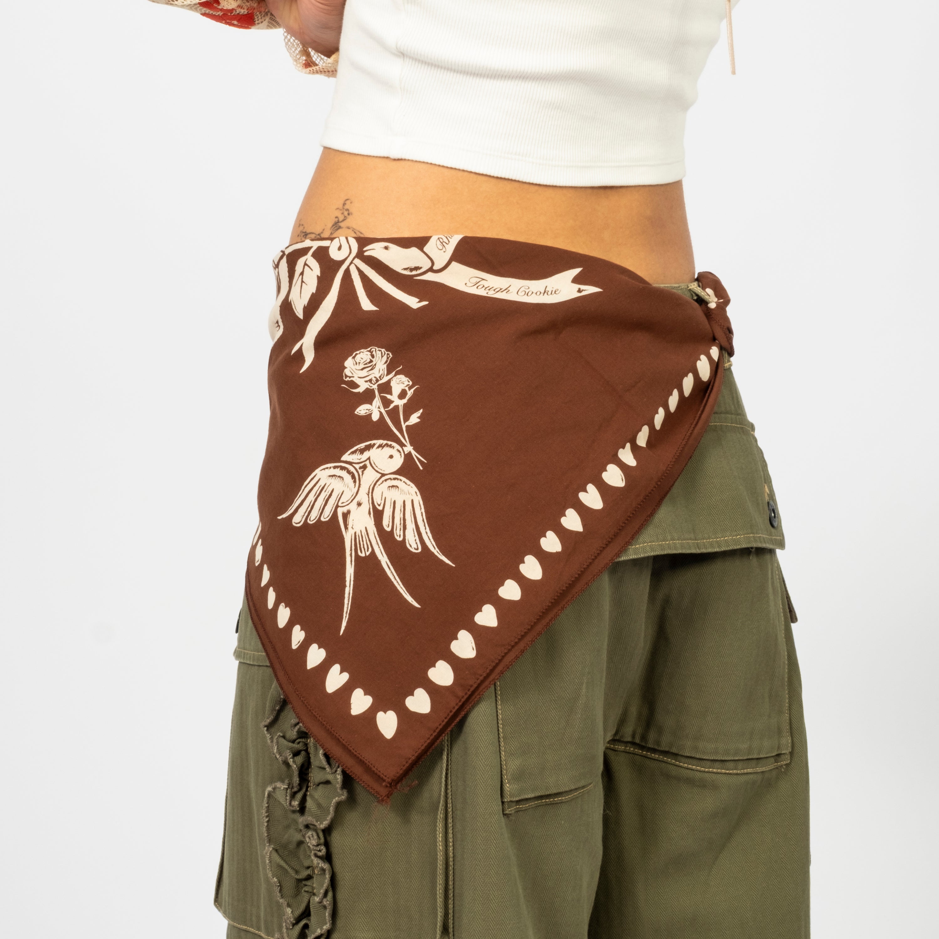 [RHODOLIRION] HANDKERCHIEF _ BROWN